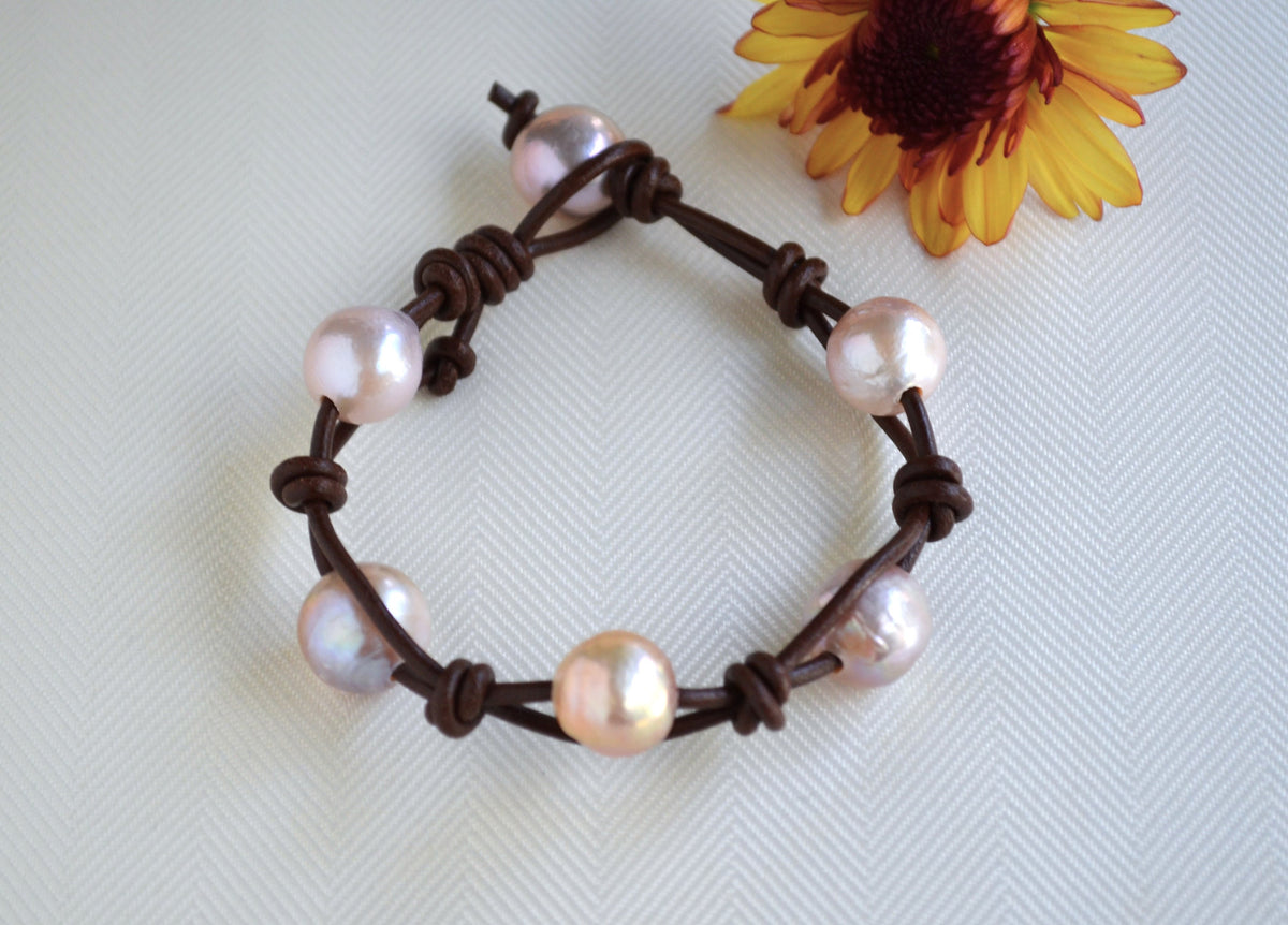 Boho Edison Pearl Bracelet: Leather & Freshwater Pearls