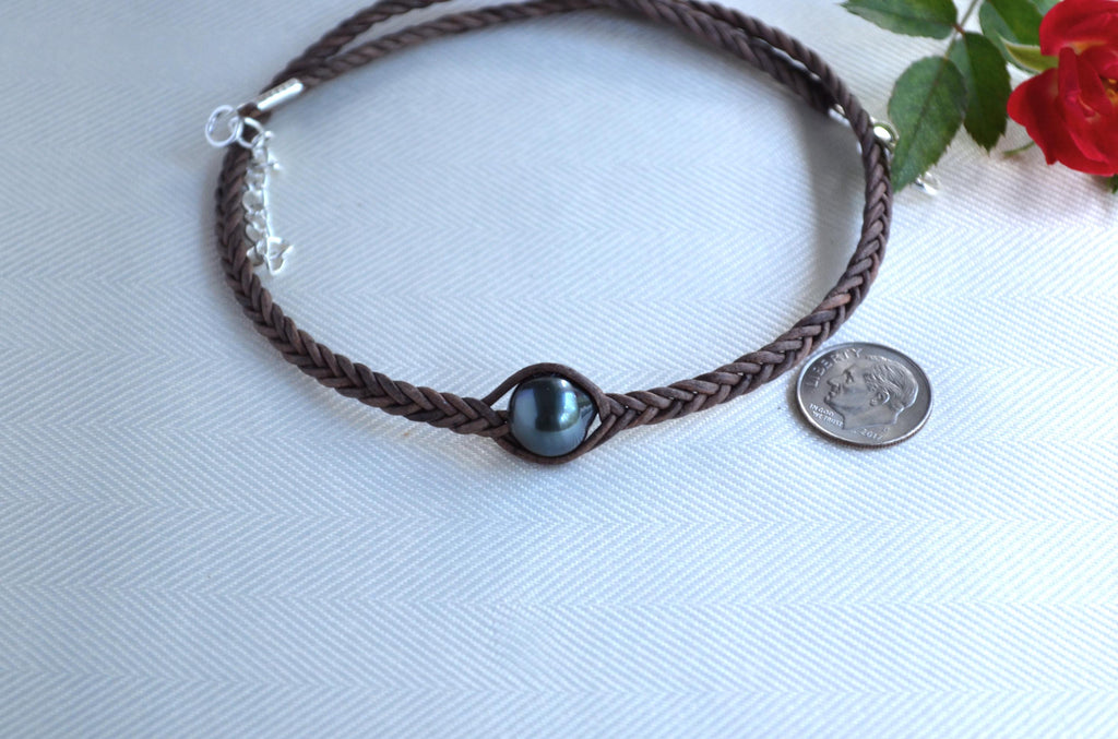 Tahitian Pearl Choker: Braided Leather Necklace, Elegant Handmade Jewelry