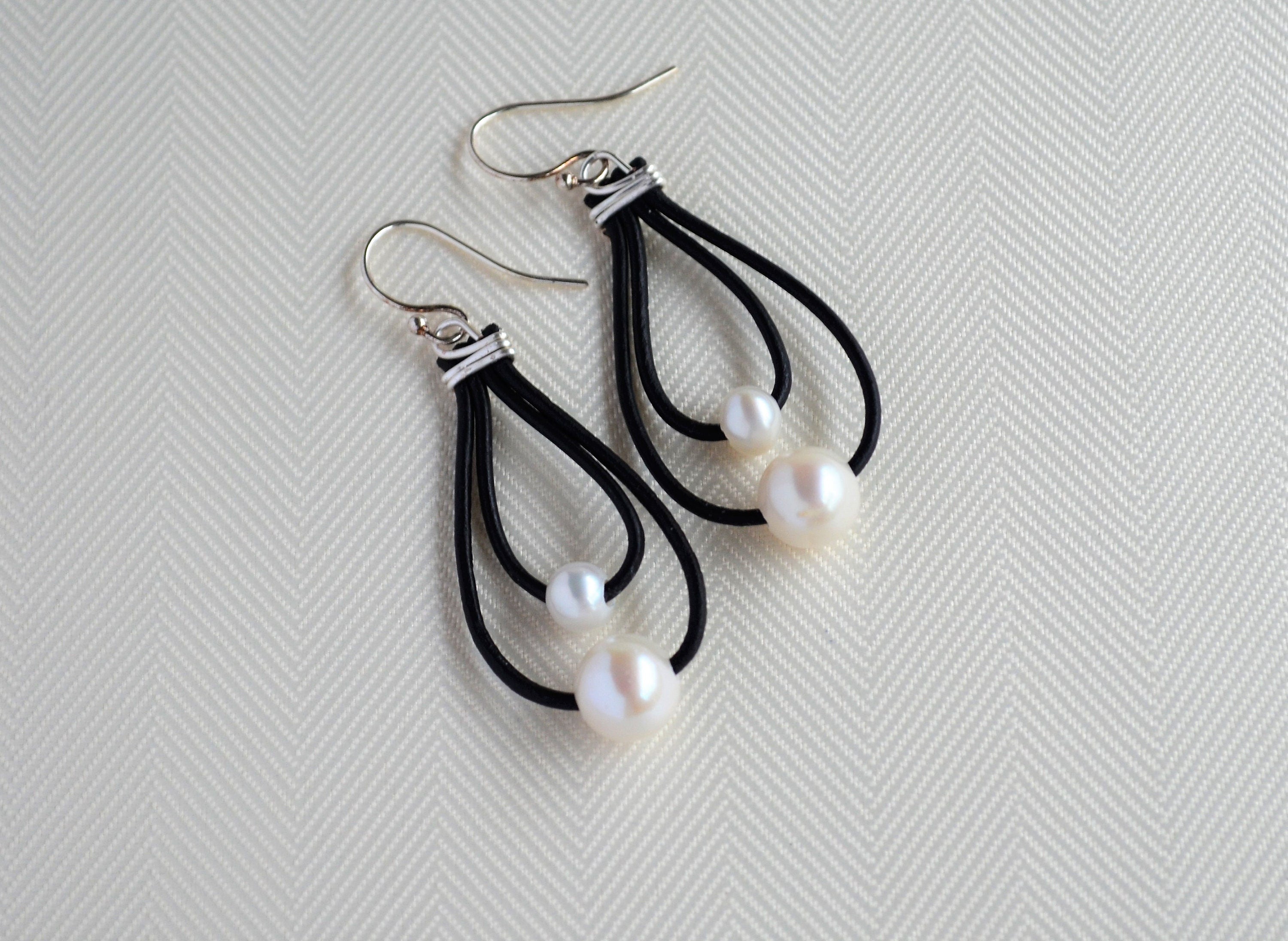 Freshwater Pearl Leather Earrings: Sterling Silver Hooks