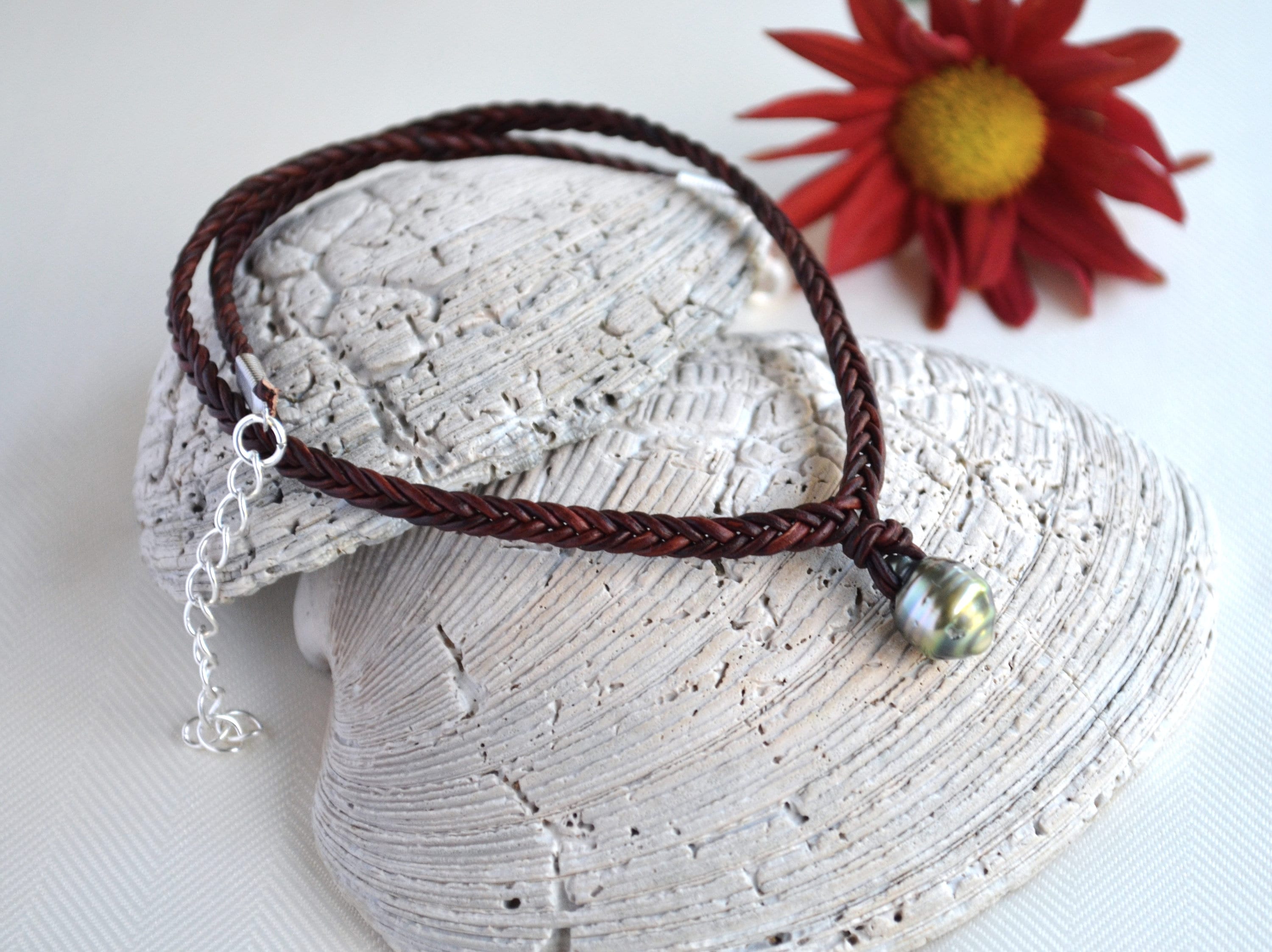 Tahitian Teardrop Pearl Leather Short Necklace for Women, Hand Braided Leather Necklace