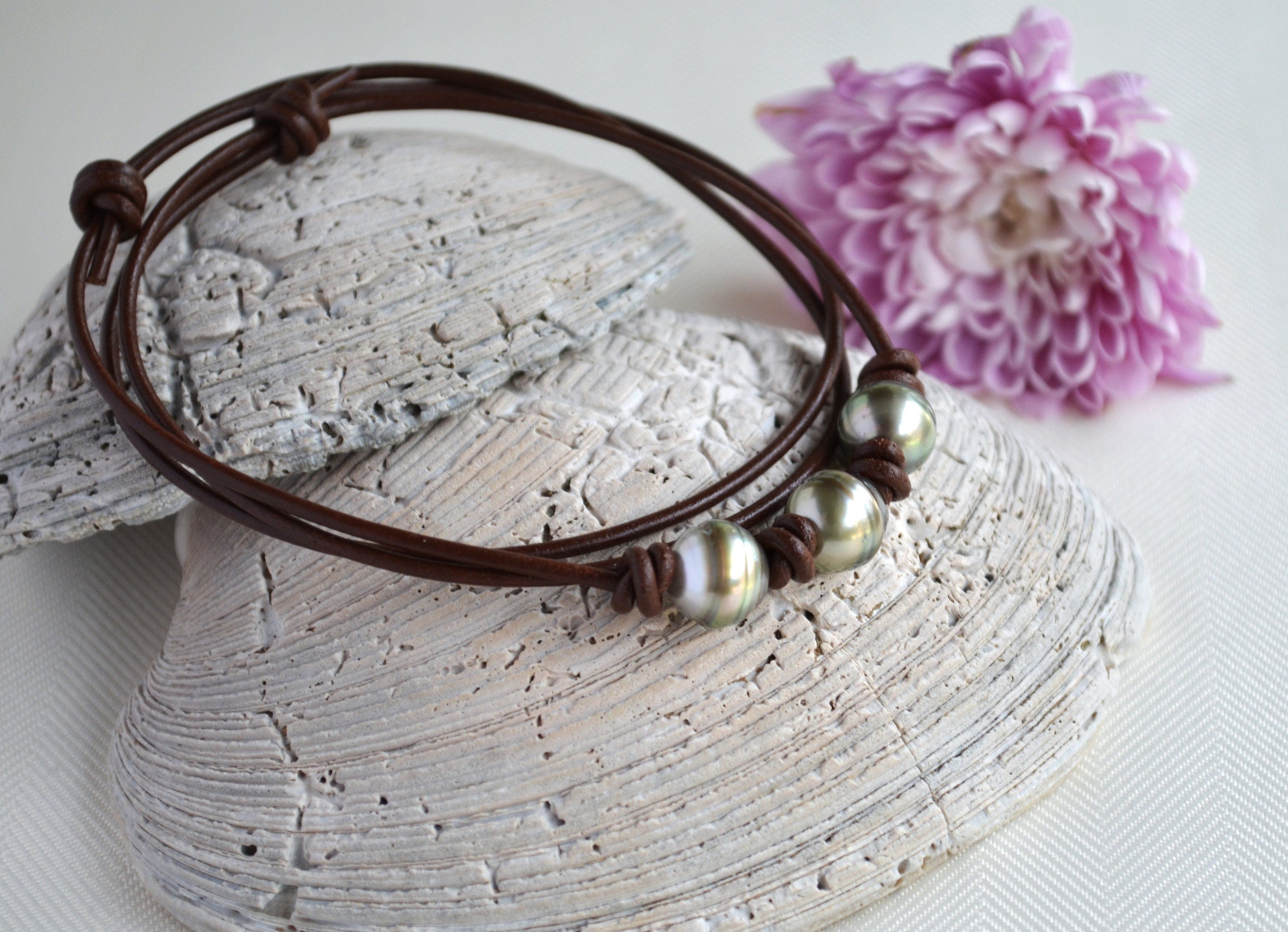 Tahitian Pearl Choker: Three Pearl Brown Leather Necklace