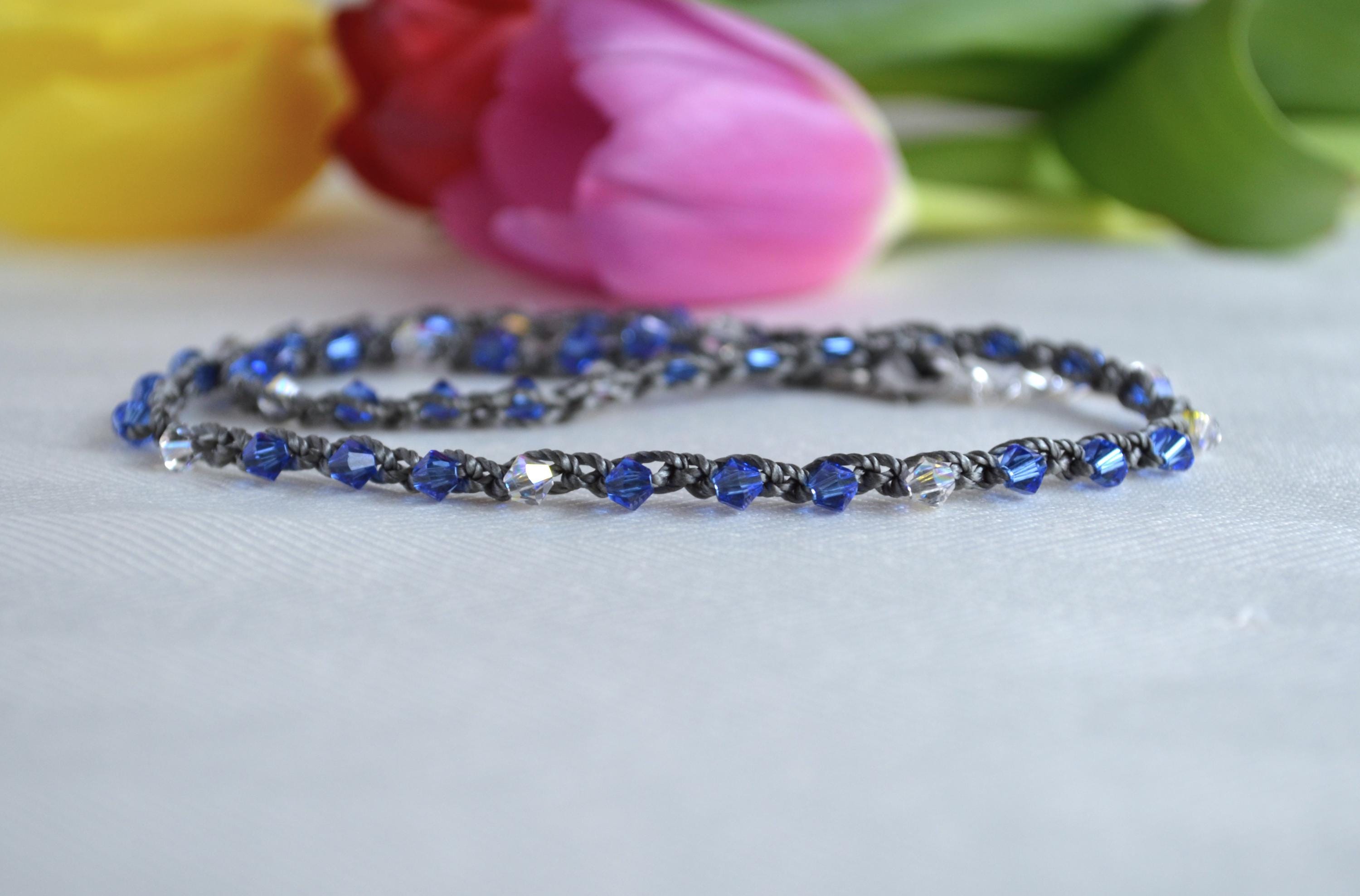 Blue Swarovski Crystal Choker: Elegant Beaded Necklace