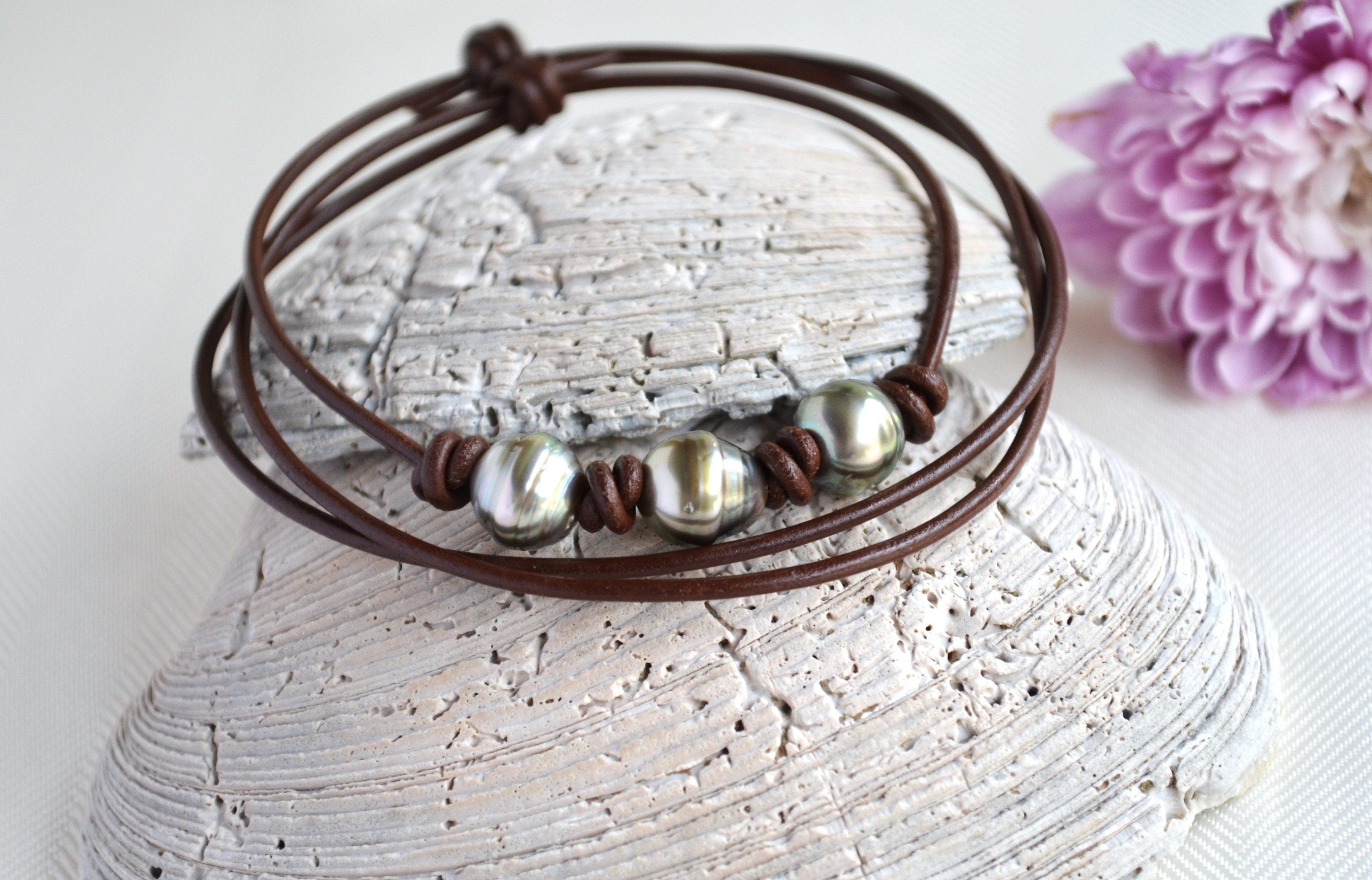 Tahitian Pearl Choker: Three Pearl Brown Leather Necklace