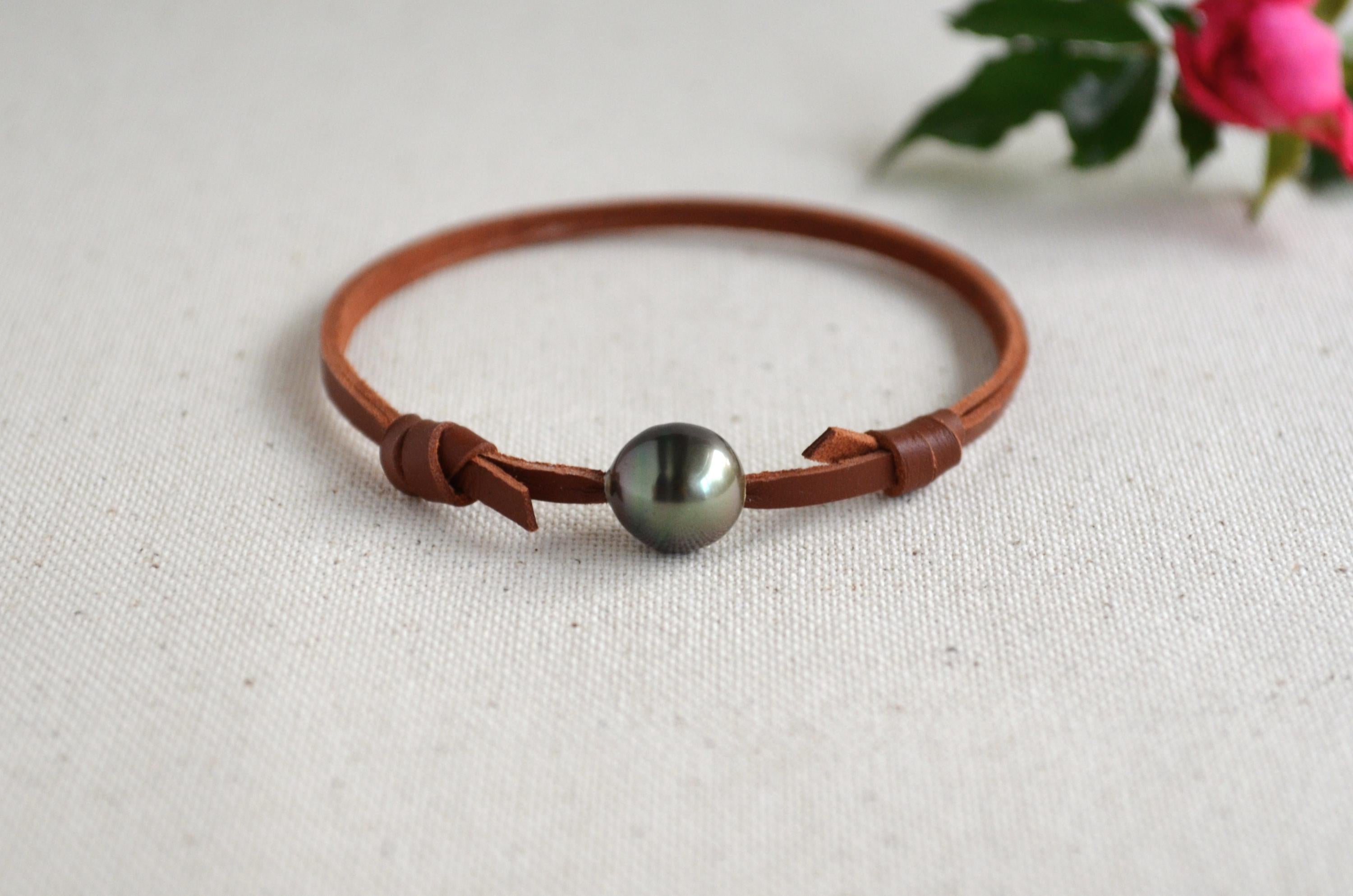 Adjustable Tahitian Pearl Bracelet: Australian Brown Leather Jewelry