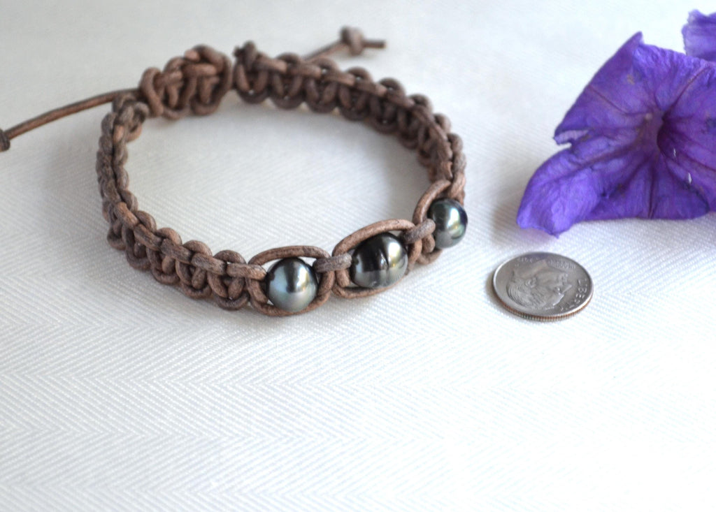 Tahitian Pearl Bracelet: Adjustable Brown Leather, Handmade Jewelry