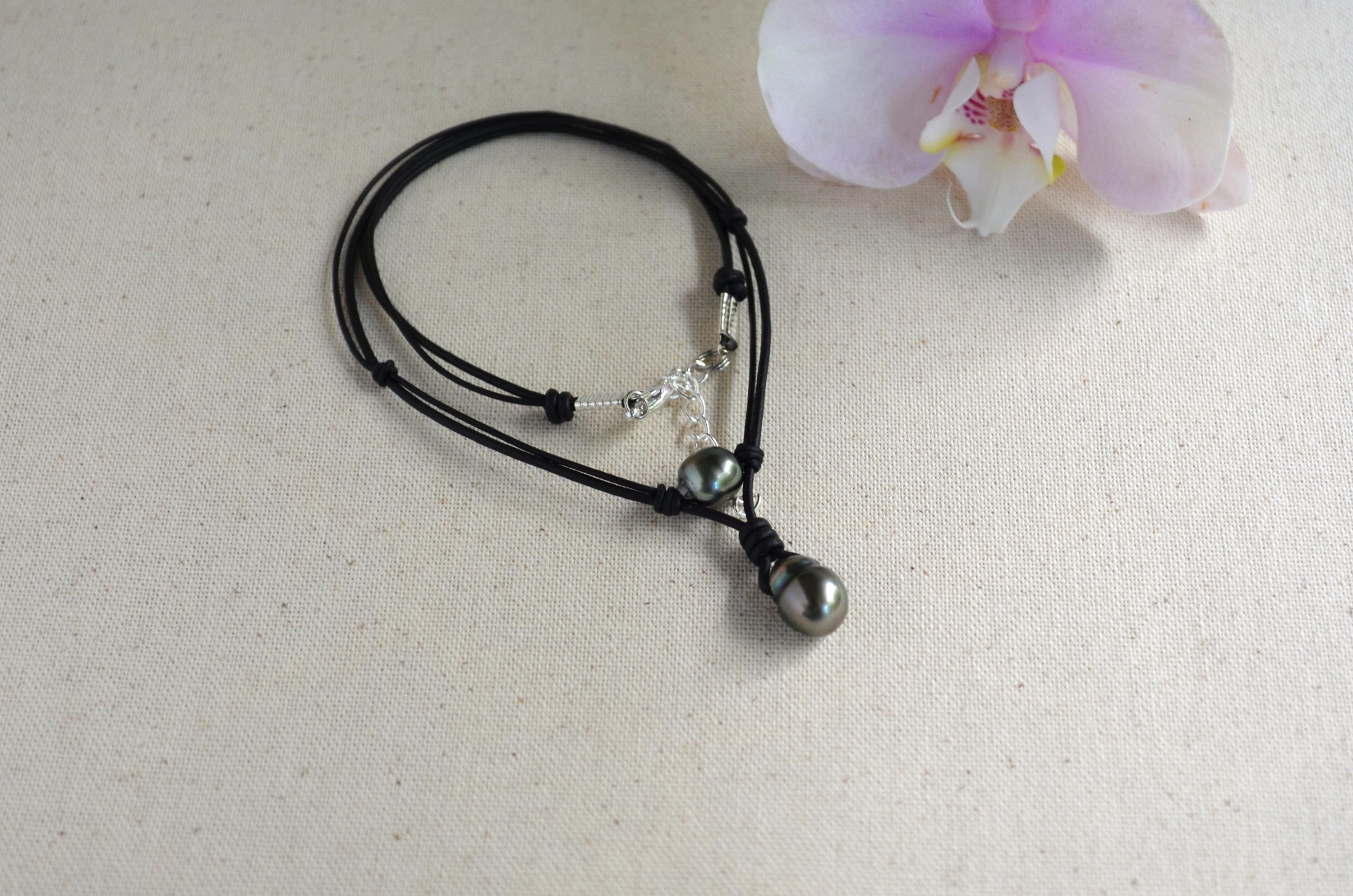 Genuine Tahitian Pearl Leather Necklace: Modern Minimalist Pendant Jewelry