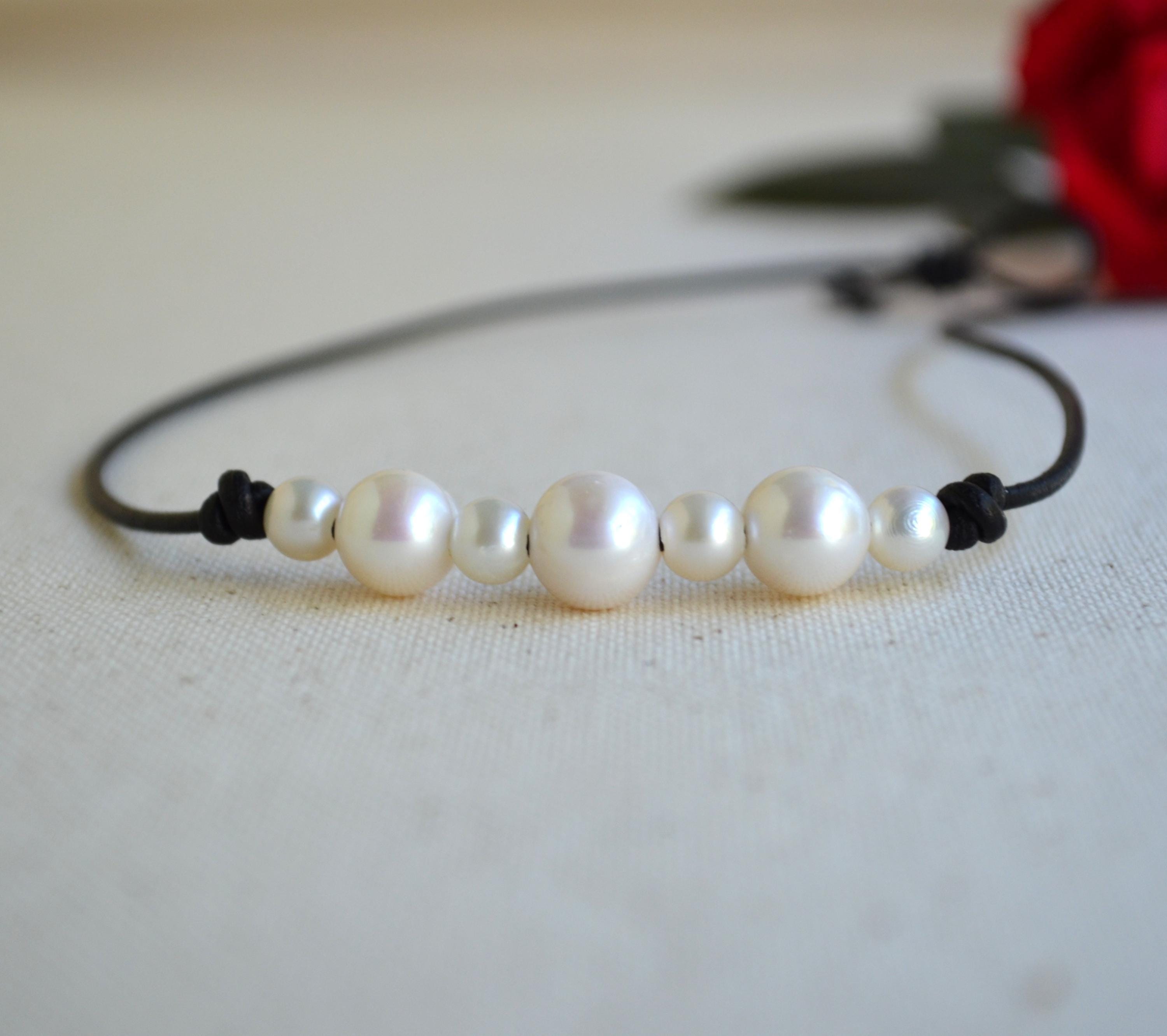 Pearls on Leather Necklace/Choker for Women, White Freshwater Pearls, Boho Chic
