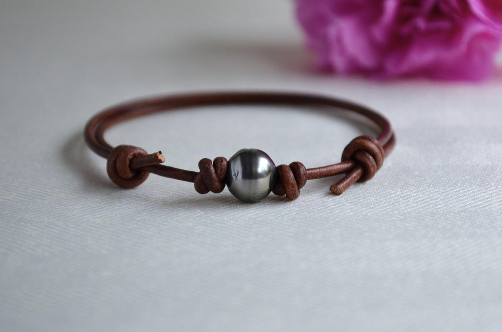 Tahitian Pearl Bracelet: Light Brown Greek Leather, Adjustable