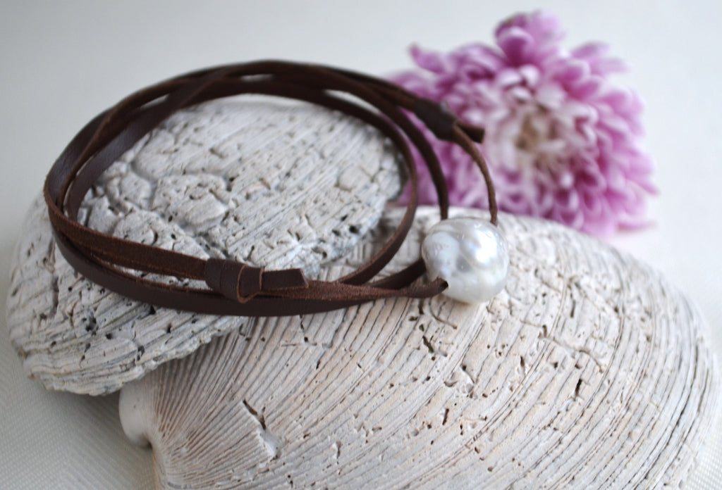 Rare White Tahitian Pearl Choker: Brown Leather Surf Jewelry UNISEX