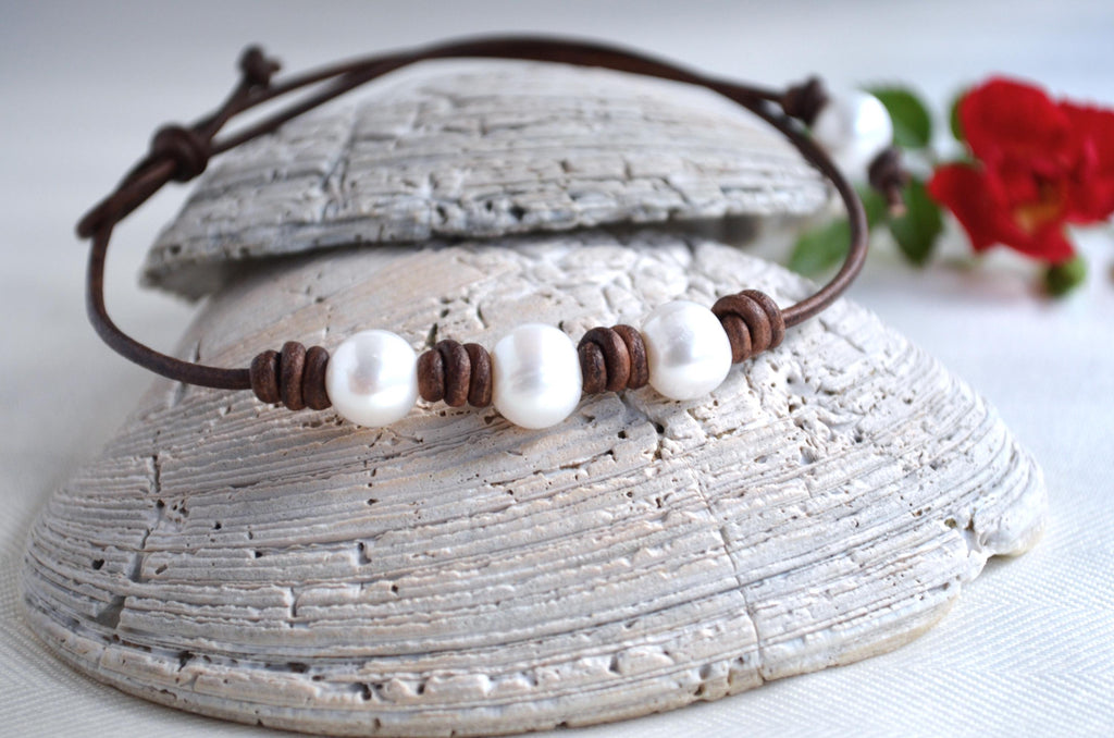 Freshwater Pearl Leather Choker: Three Wishes Necklace