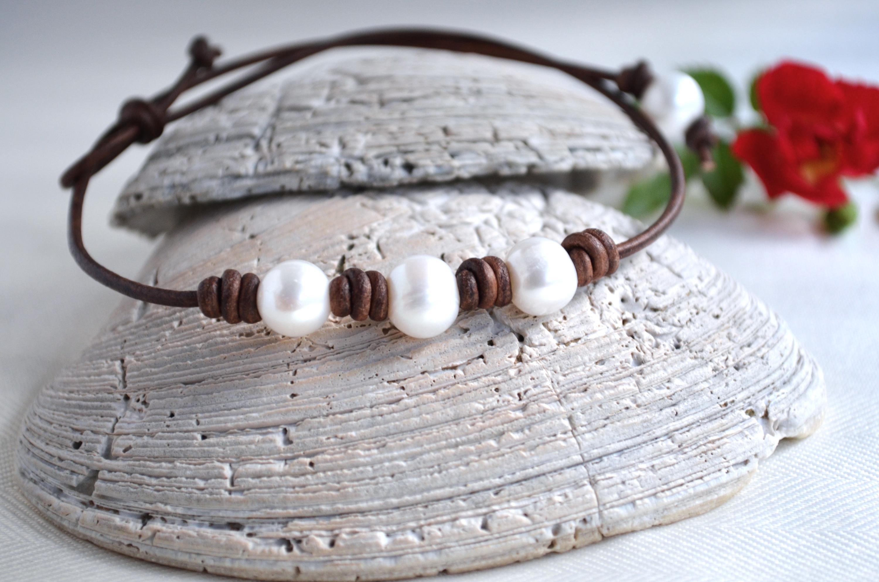Freshwater Pearl Leather Choker: Three Wishes Necklace