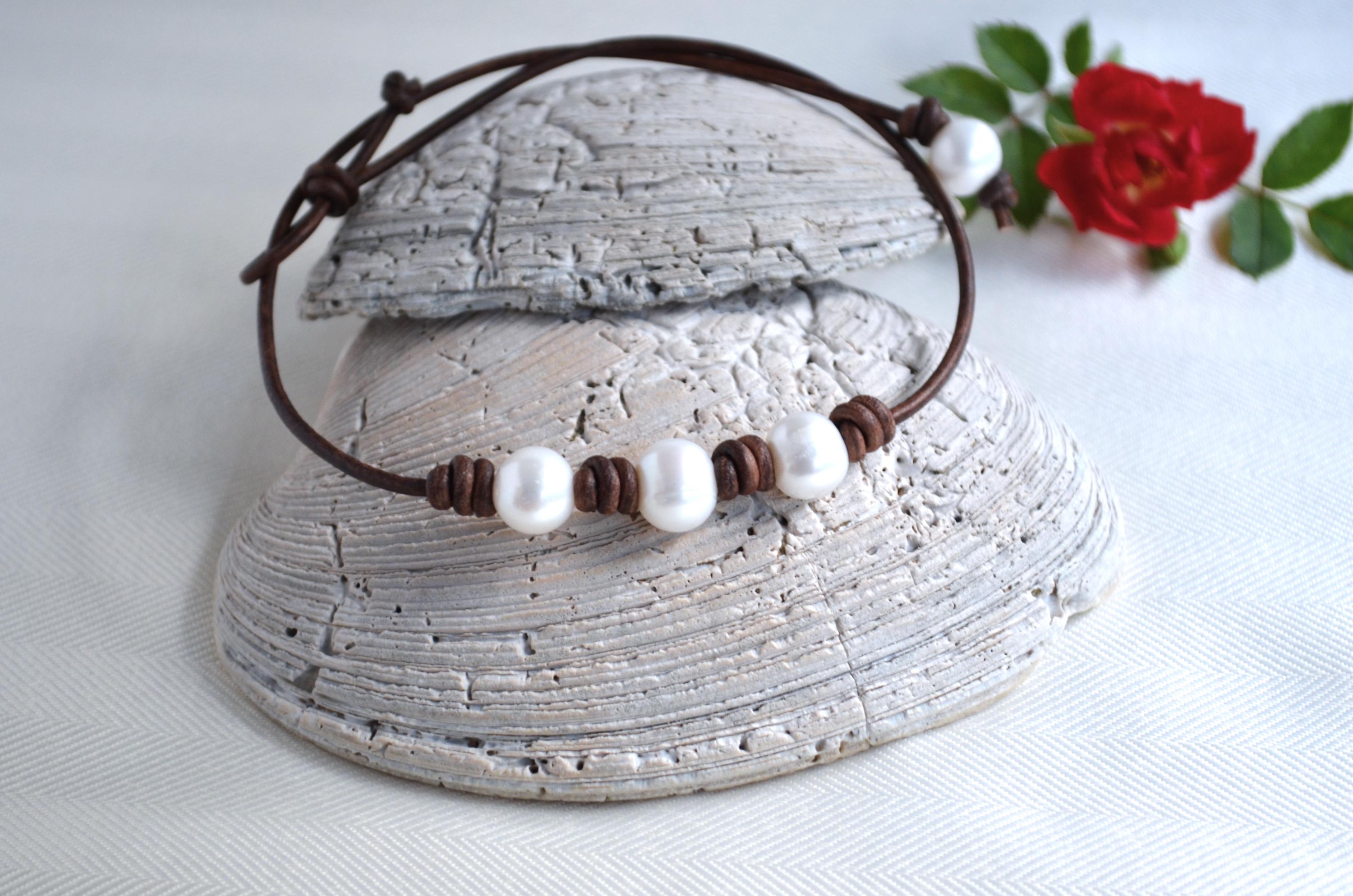 Freshwater Pearl Leather Choker: Three Wishes Necklace