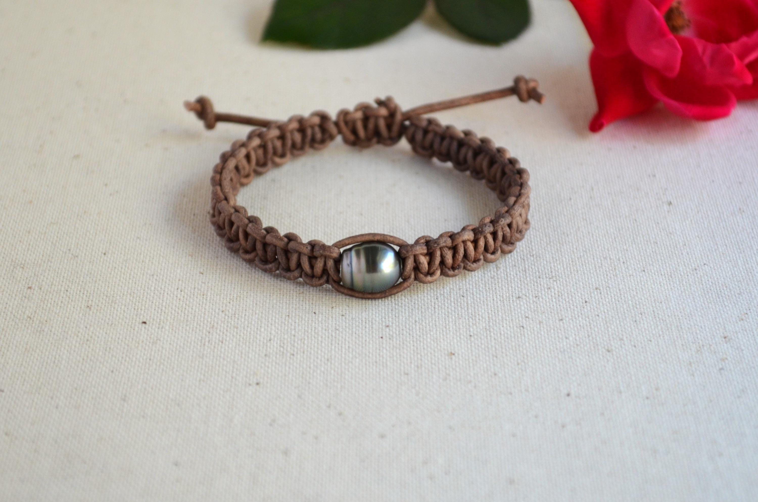 Handwoven Tahitian Pearl Bracelet: Macrame Grey-Brown Leather, Boho Jewelry
