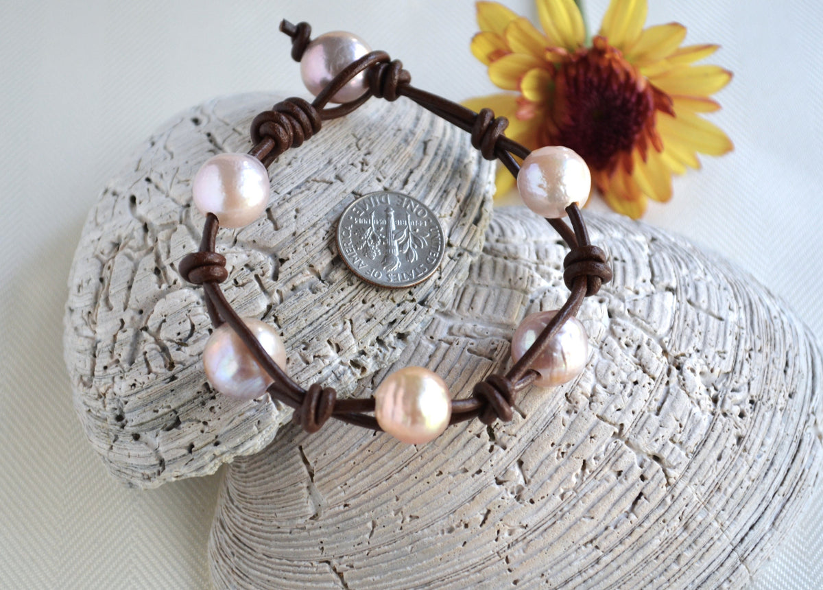 Boho Edison Pearl Bracelet: Leather & Freshwater Pearls