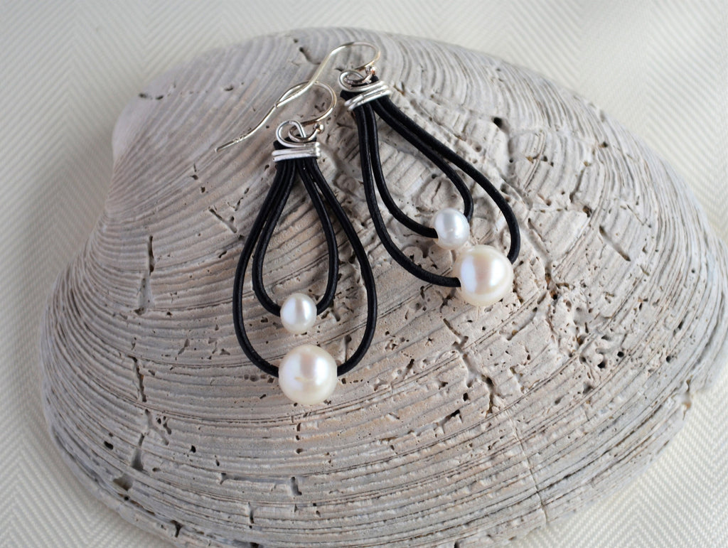 Freshwater Pearl Leather Earrings: Sterling Silver Hooks