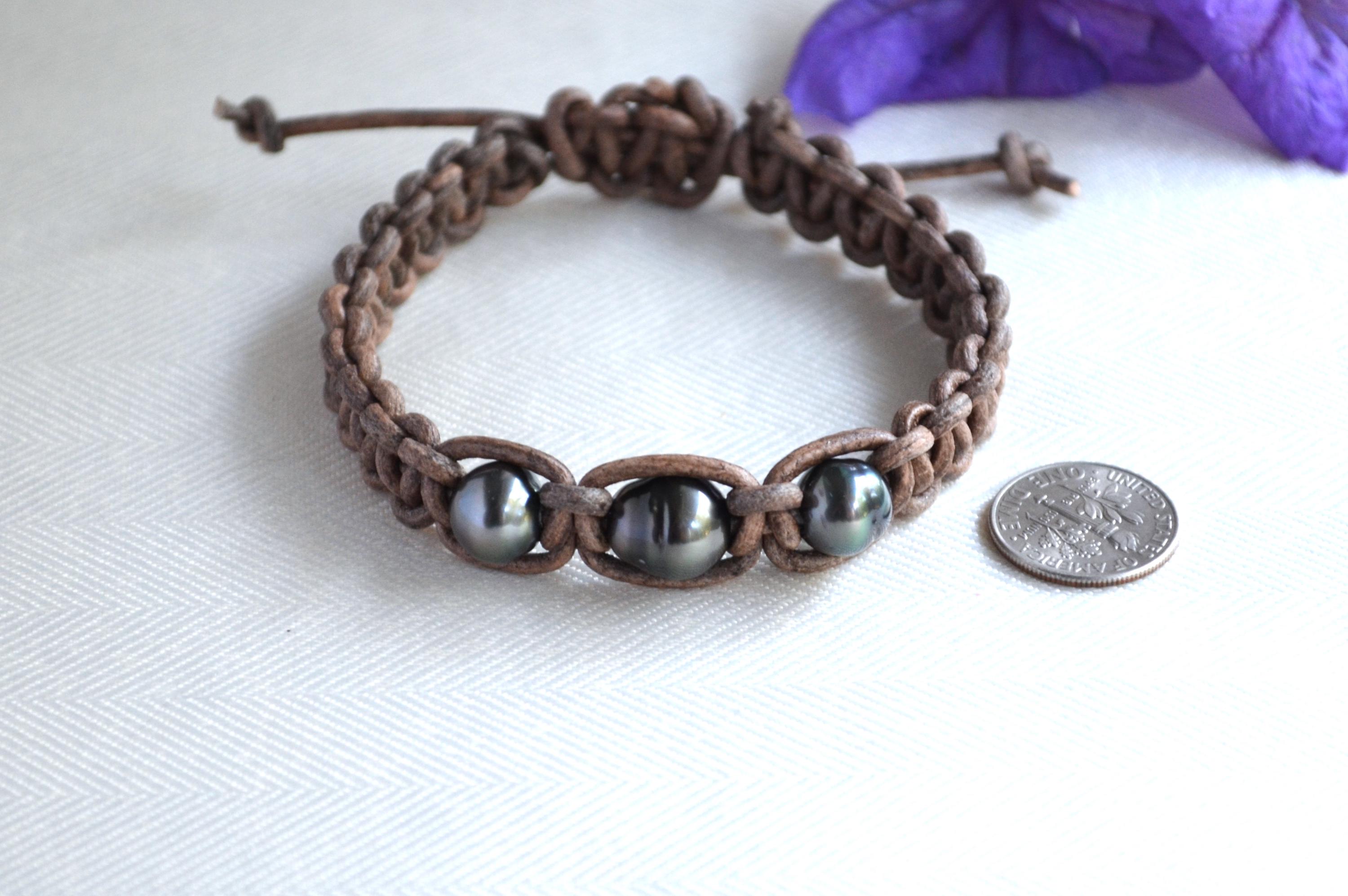 Tahitian Pearl Bracelet: Adjustable Brown Leather, Handmade Jewelry
