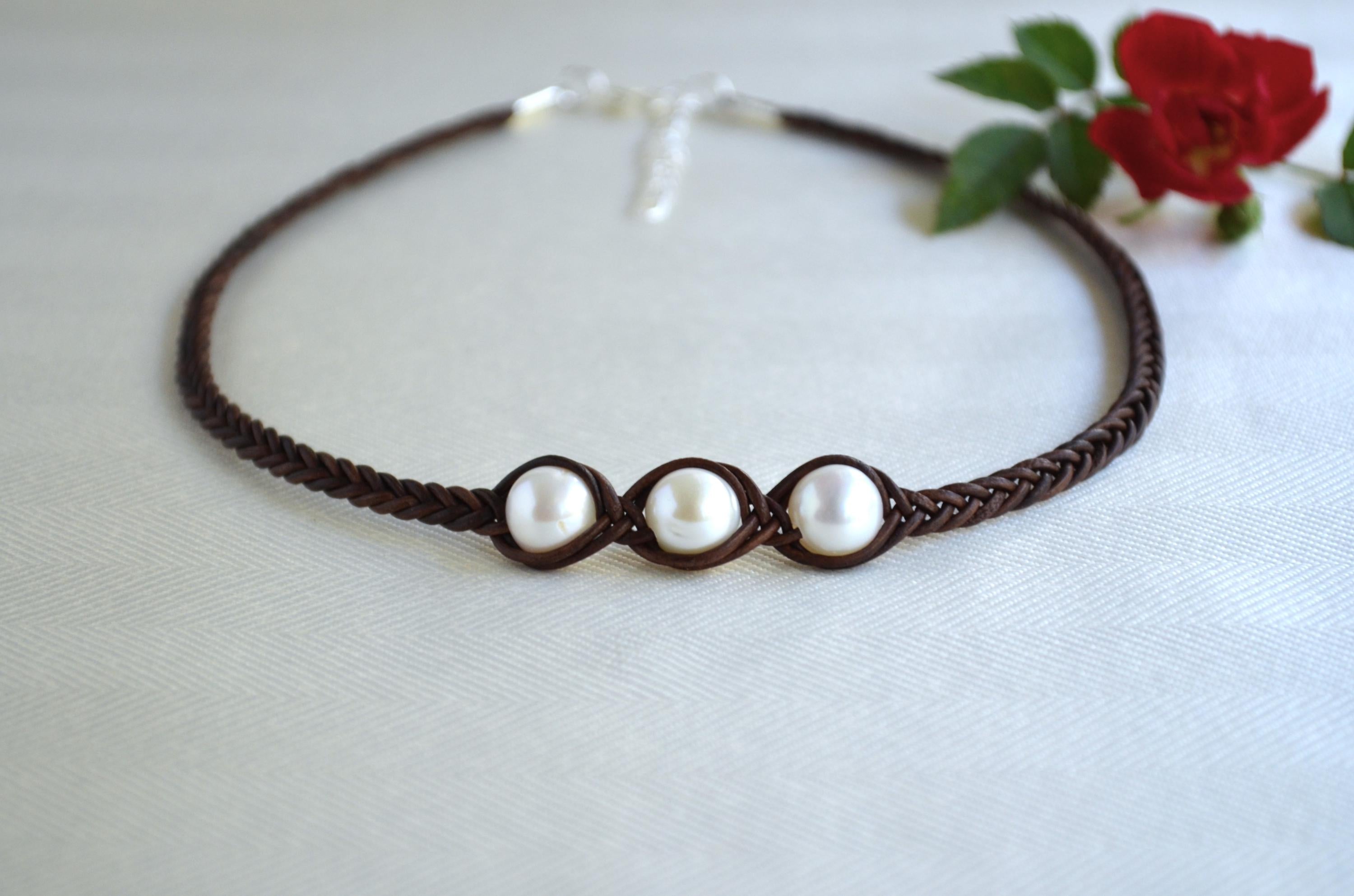 Three Freshwater Pearls Braided Leather Necklace: Elegant Boho Jewelry
