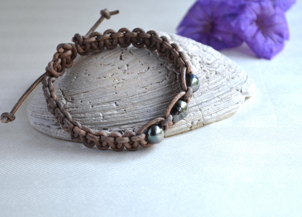 Tahitian Pearl Bracelet: Adjustable Brown Leather, Handmade Jewelry