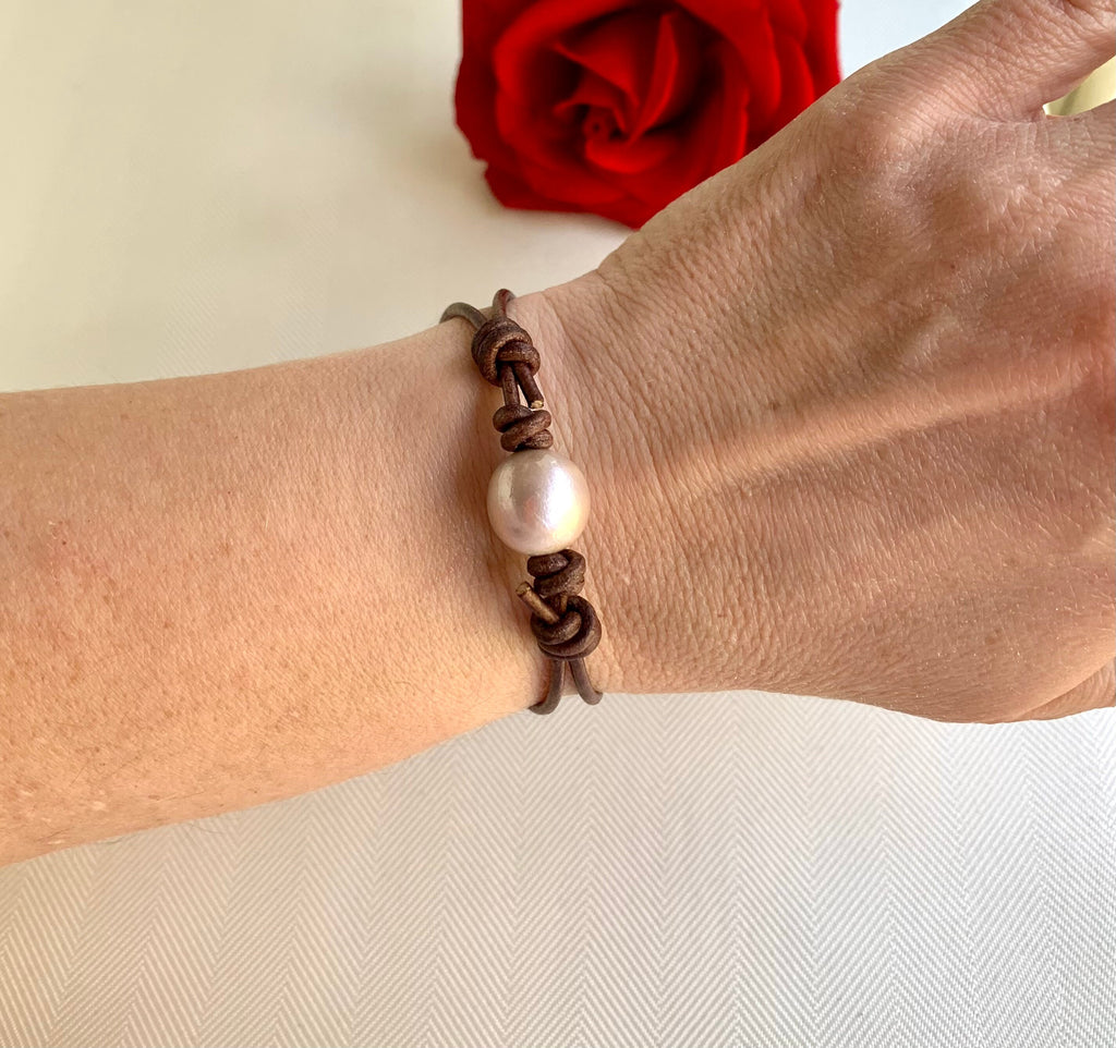 Edison Pearl Bracelet: Adjustable Greek Leather Jewelry