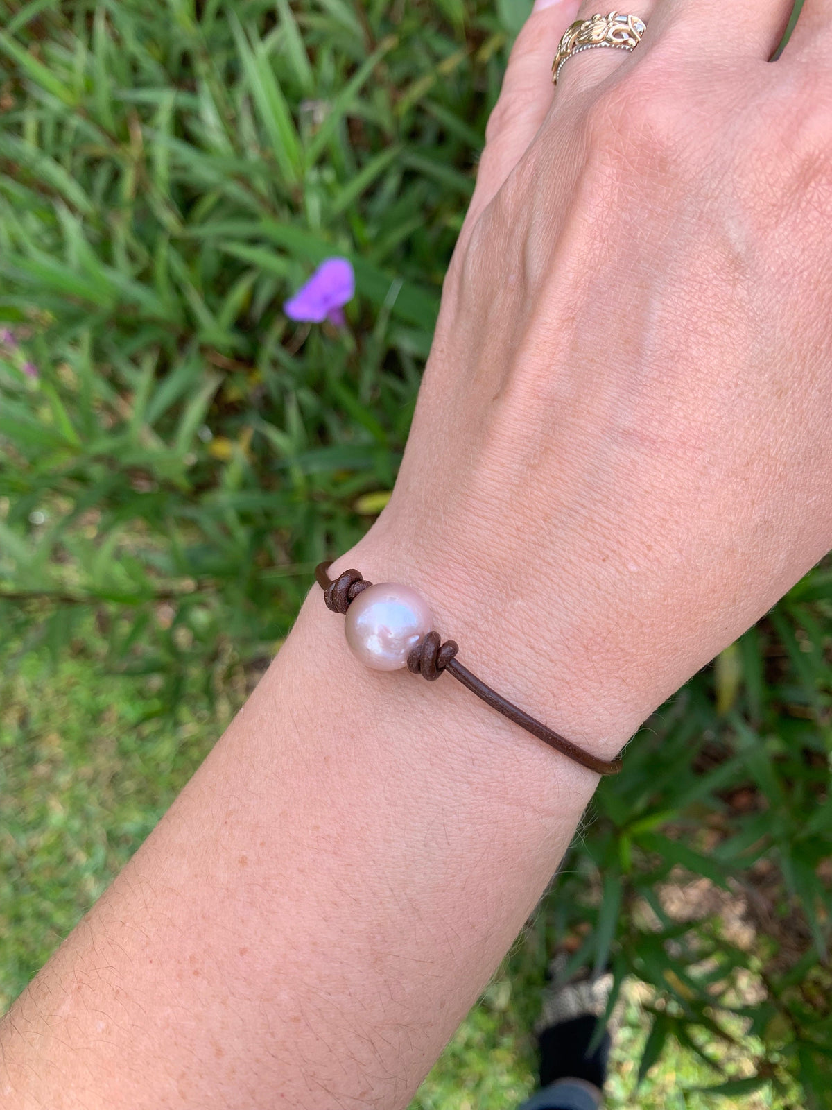 Mauve Edison Pearl Bracelet, Greek Leather, Silver Plated Clasp
