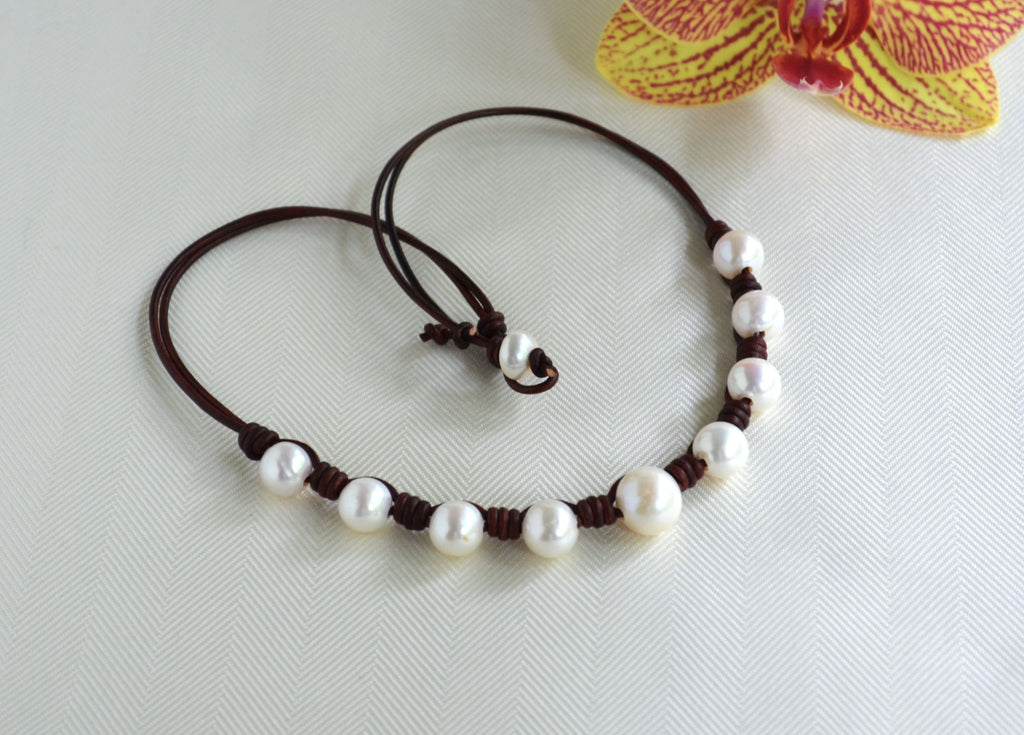 Knotted Pearl Leather Necklace: Boho Freshwater Pearl Jewelry Gift for Her