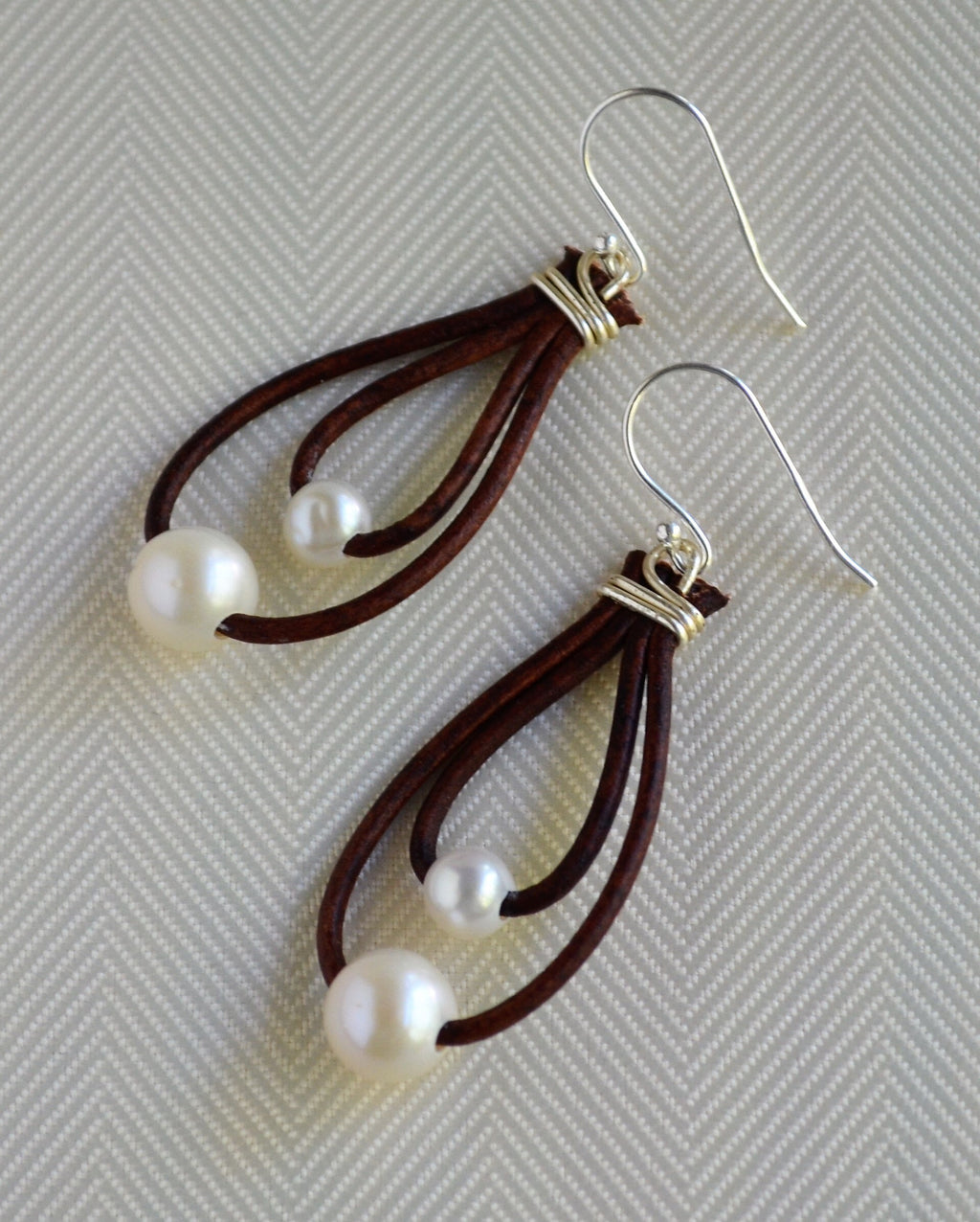 Freshwater Pearl Leather Earrings: Sterling Silver Hooks