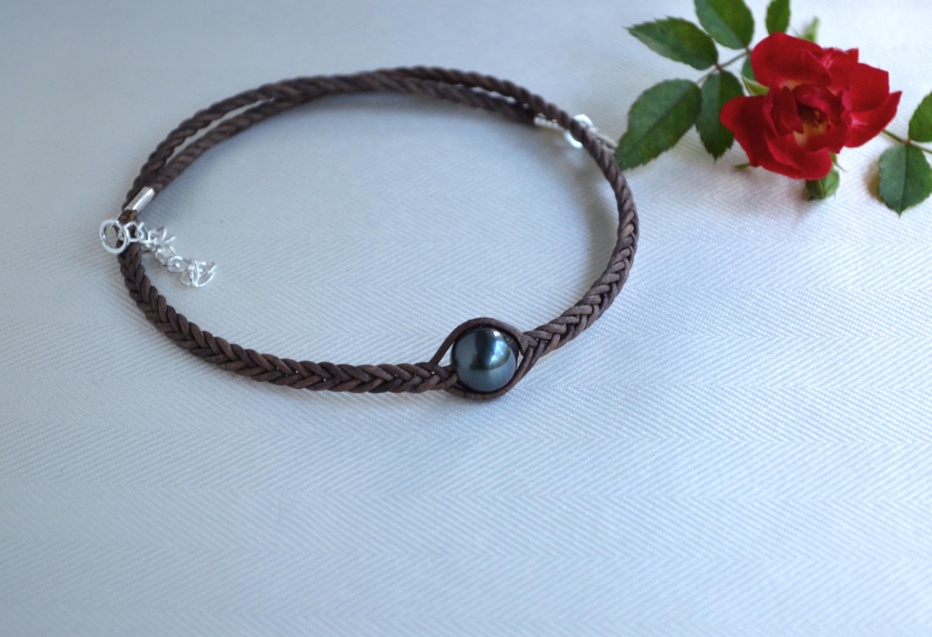 Tahitian Pearl Choker: Braided Leather Necklace, Elegant Handmade Jewelry