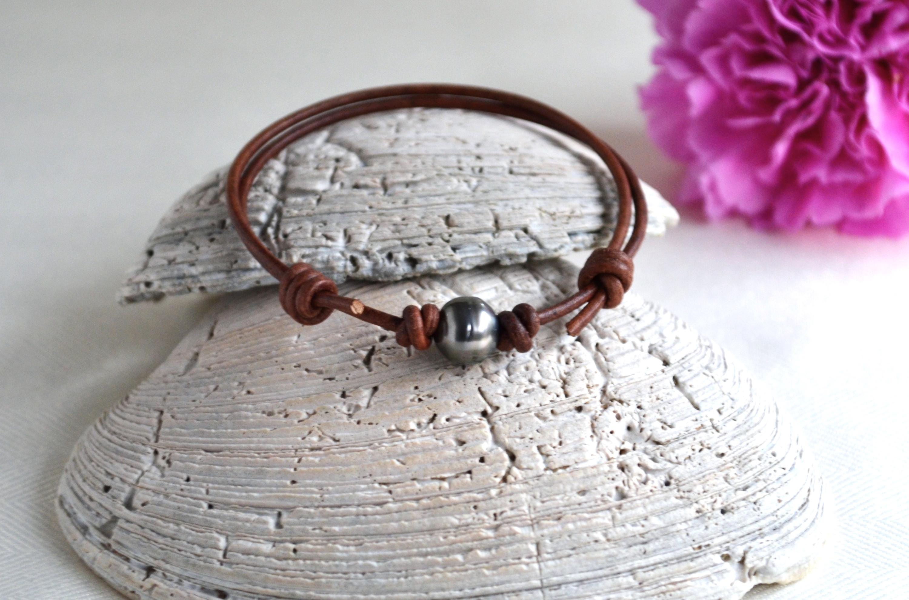 Tahitian Pearl Bracelet: Light Brown Greek Leather, Adjustable