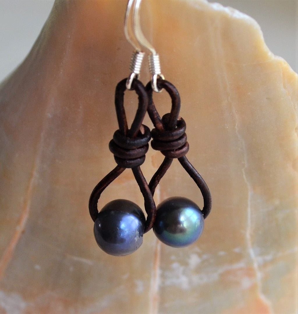Knotted Leather Earrings: Peacock Blue Freshwater Pearls, Boho Style