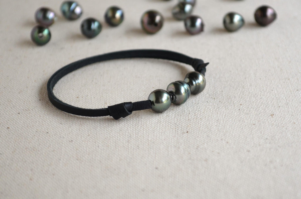 Three Tahitian Pearls Bracelet: Black Australian Leather Adjustable Bracelet