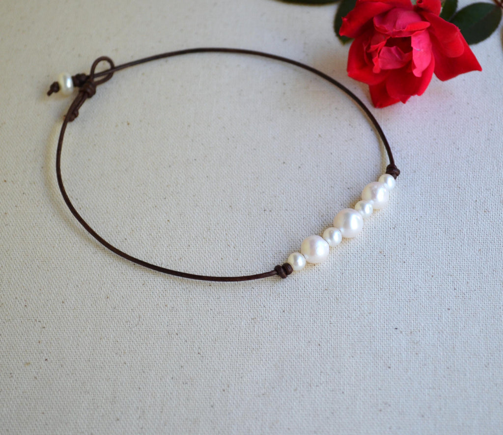 Pearls on Leather Necklace/Choker for Women, White Freshwater Pearls, Boho Chic