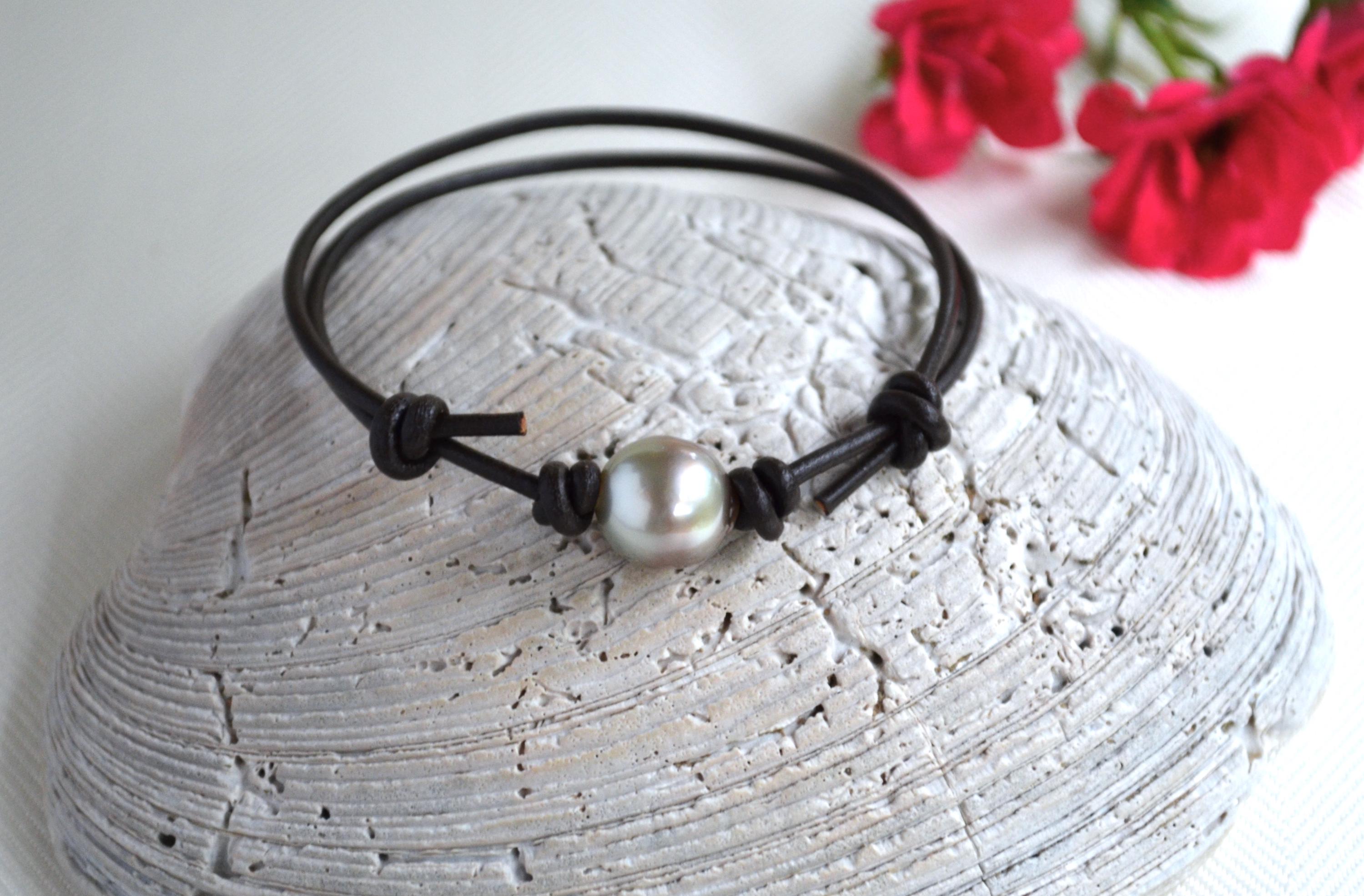 Tahitian Pearl Bracelet: Unisex Dark Brown Greek Leather, LARGE Pearl, Adjustable Jewelry