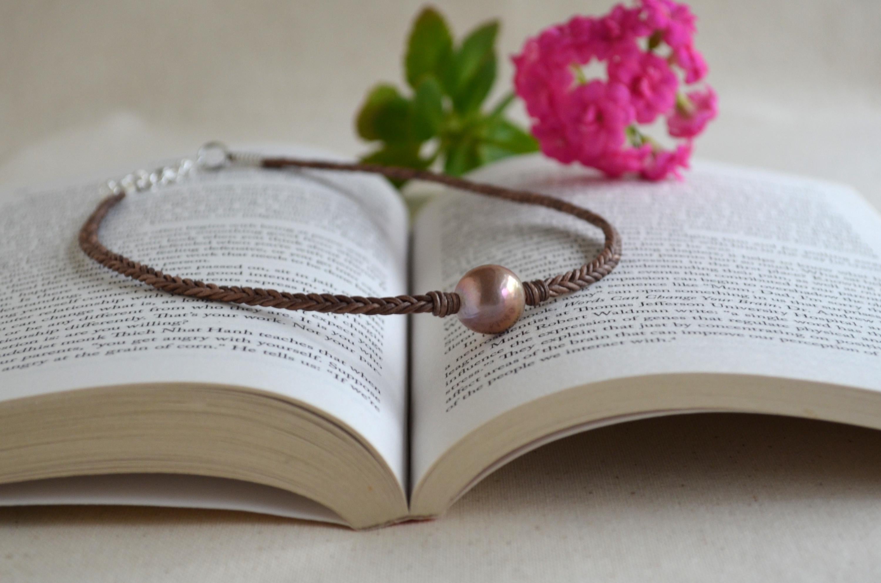 15mm Pink Edison Pearl Necklace, Braided Leather Choker, Mauve Lavender Pearl Jewelry
