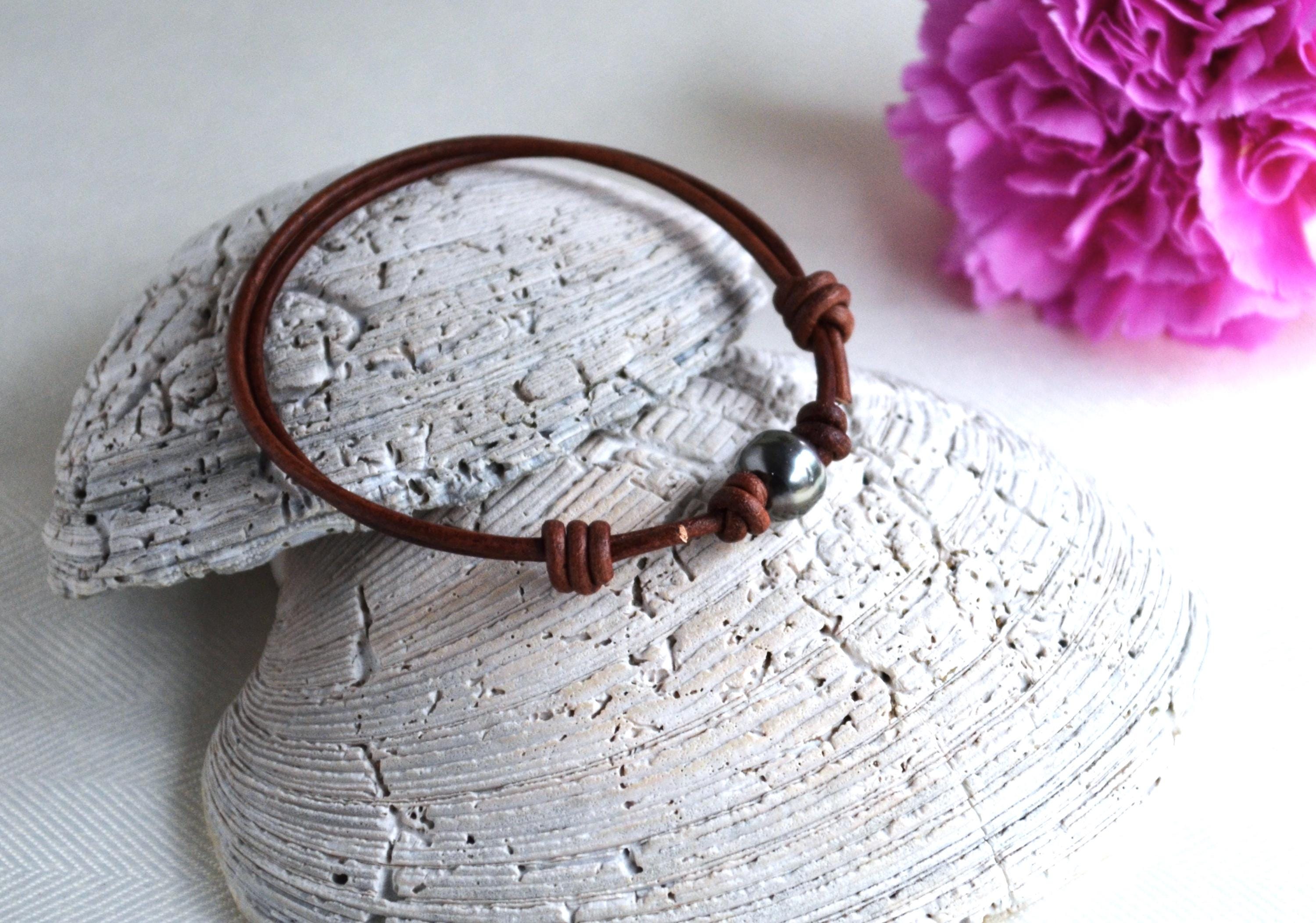 Tahitian Pearl Bracelet: Light Brown Greek Leather, Adjustable