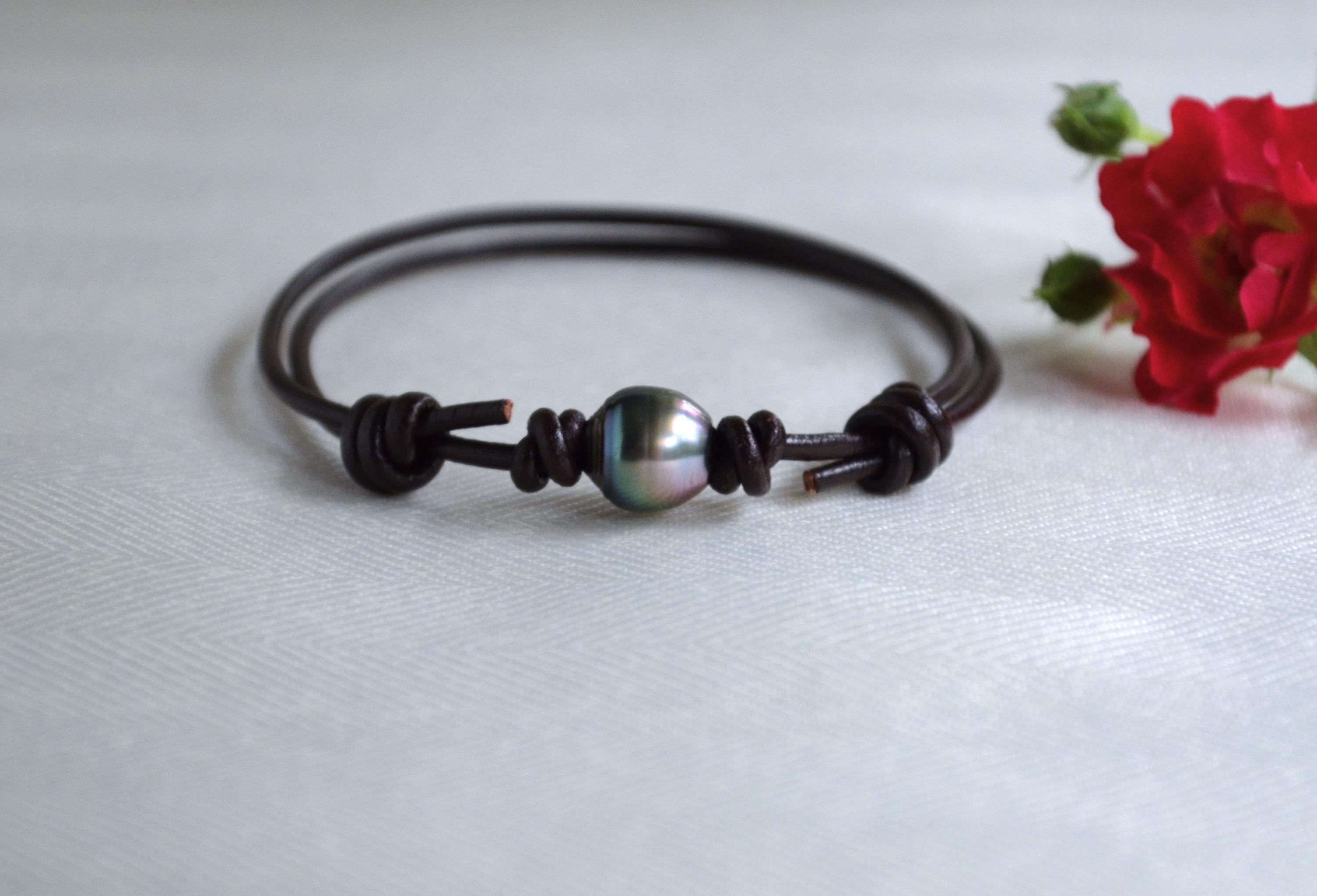 Tahitian Pearl Bracelet: Brown Greek Leather, Adjustable Unisex Jewelry