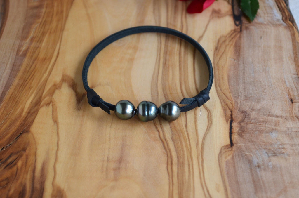 Three Tahitian Pearls Bracelet: Black Australian Leather Adjustable Bracelet