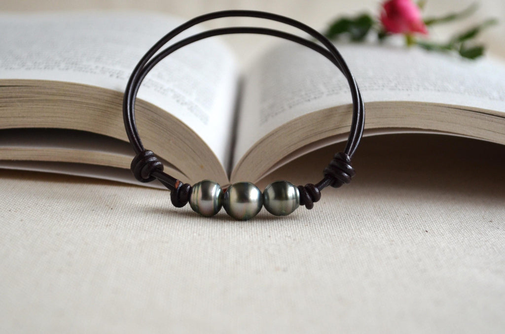Three Tahitian Pearls Bracelet: Adjustable Dark Brown Greek Leather, Elegant Jewelry, Unisex