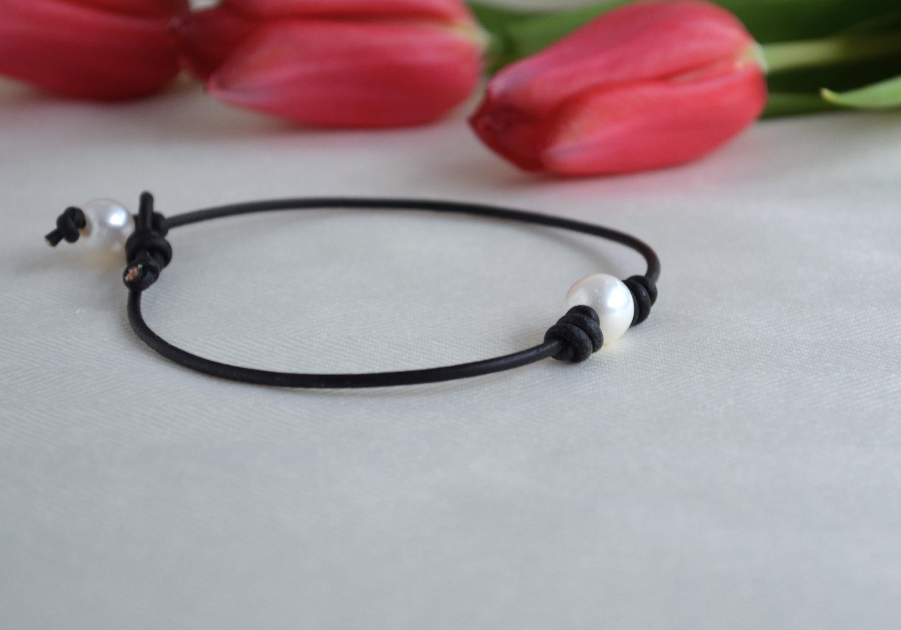 Freshwater Pearl Leather Anklet: Minimalist Boho Ankle Bracelet