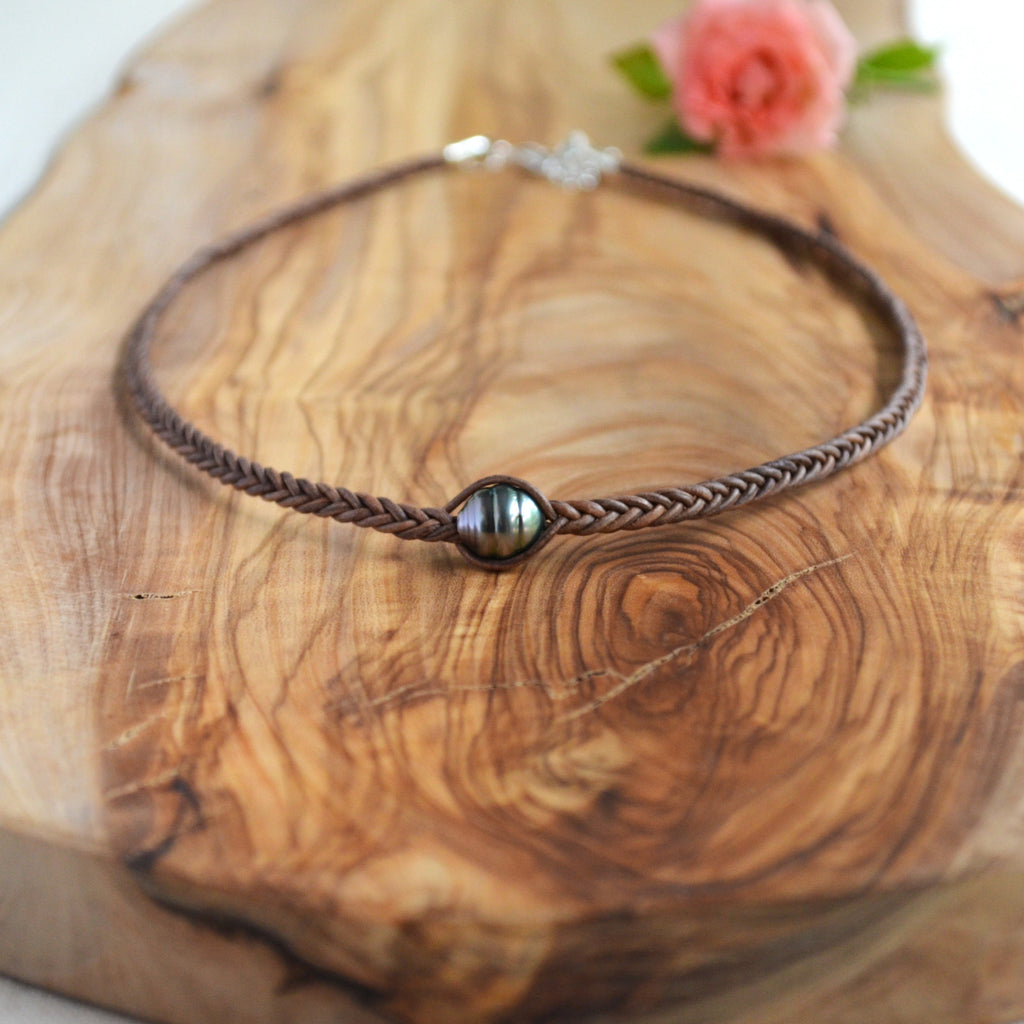 Tahitian Pearl Hand-Braided Leather Choker – 9.7mm Brown-Grey Necklace