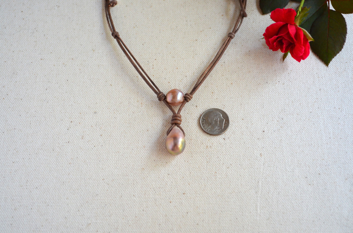 Pink Mauve Edison Pearl Necklace on Knotted Leather
