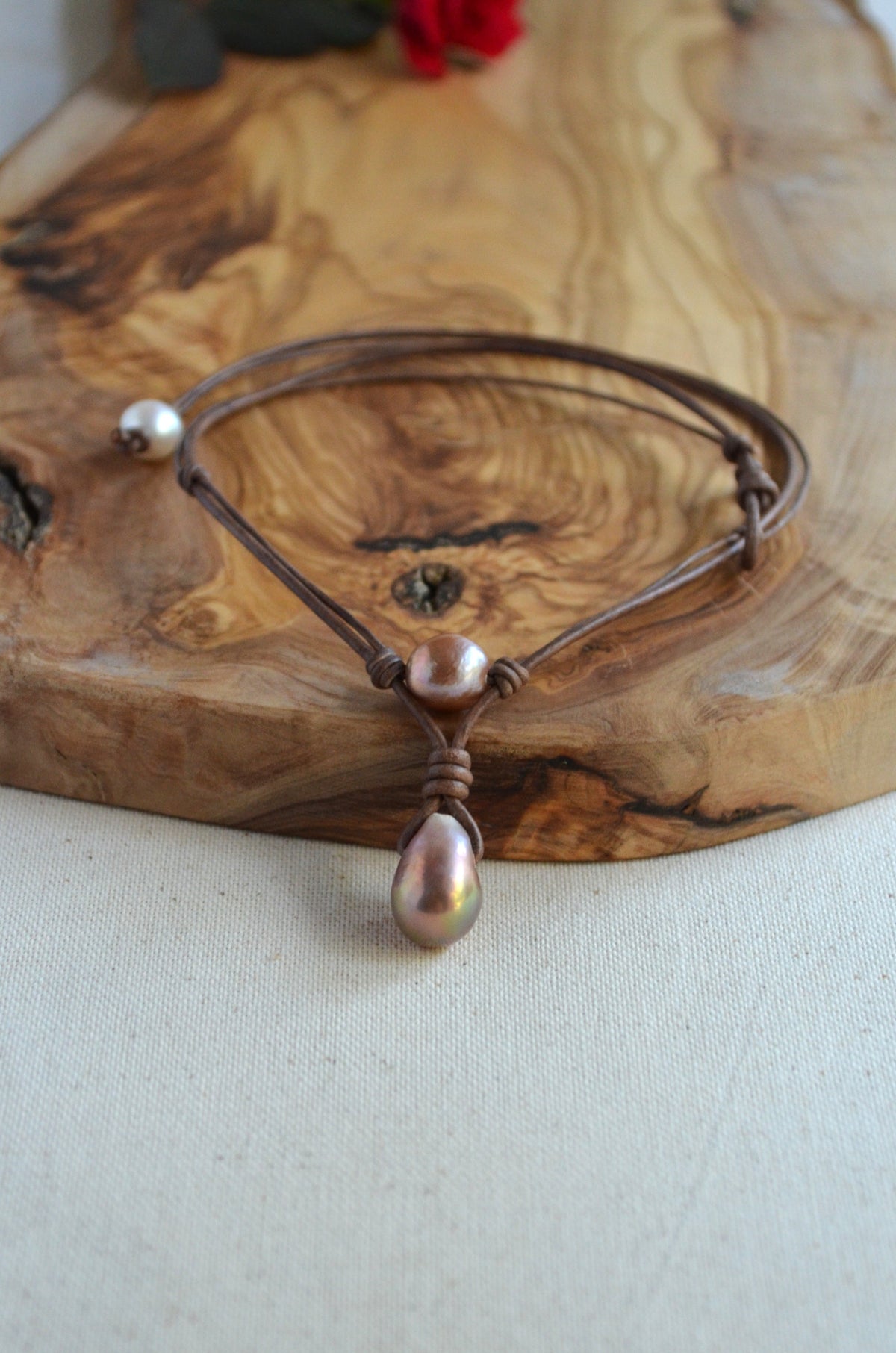 Pink Mauve Edison Pearl Necklace on Knotted Leather