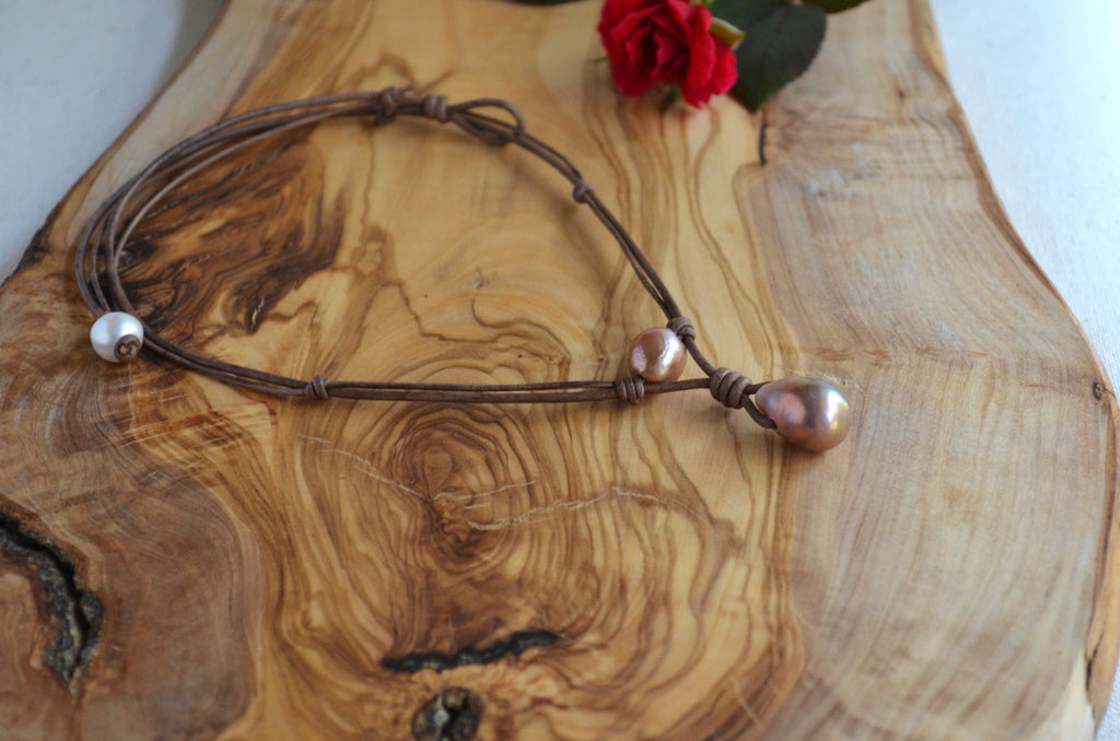 Pink Mauve Edison Pearl Necklace on Knotted Leather