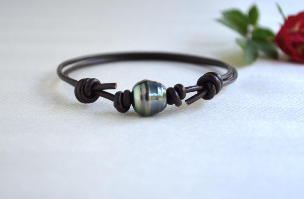 Tahitian Pearl Bracelet: Brown Greek Leather Adjustable Unisex Jewelry