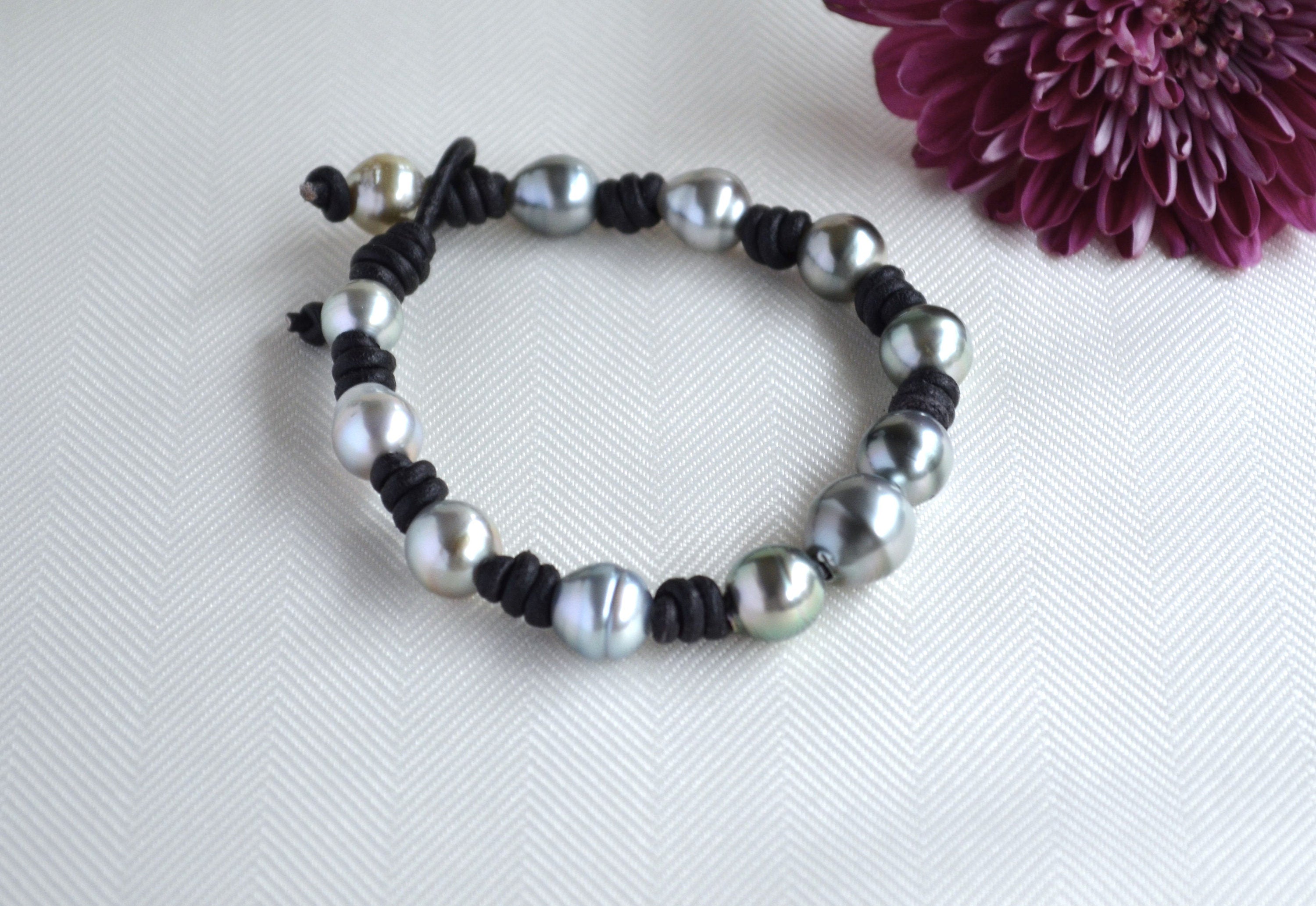 Tahitian Pearls on Leather Bracelet: Black Leather, Tahitian Pearl Clasp
