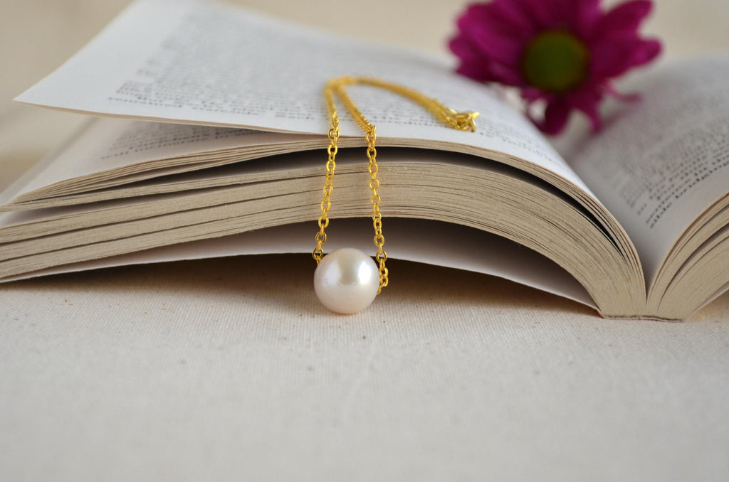 Floating Edison Pearl Necklace – Gold Plated Chain, Minimalist Pendant