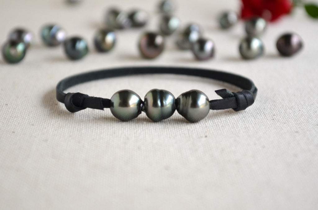 Three Tahitian Pearls Bracelet: Black Australian Leather Adjustable Bracelet
