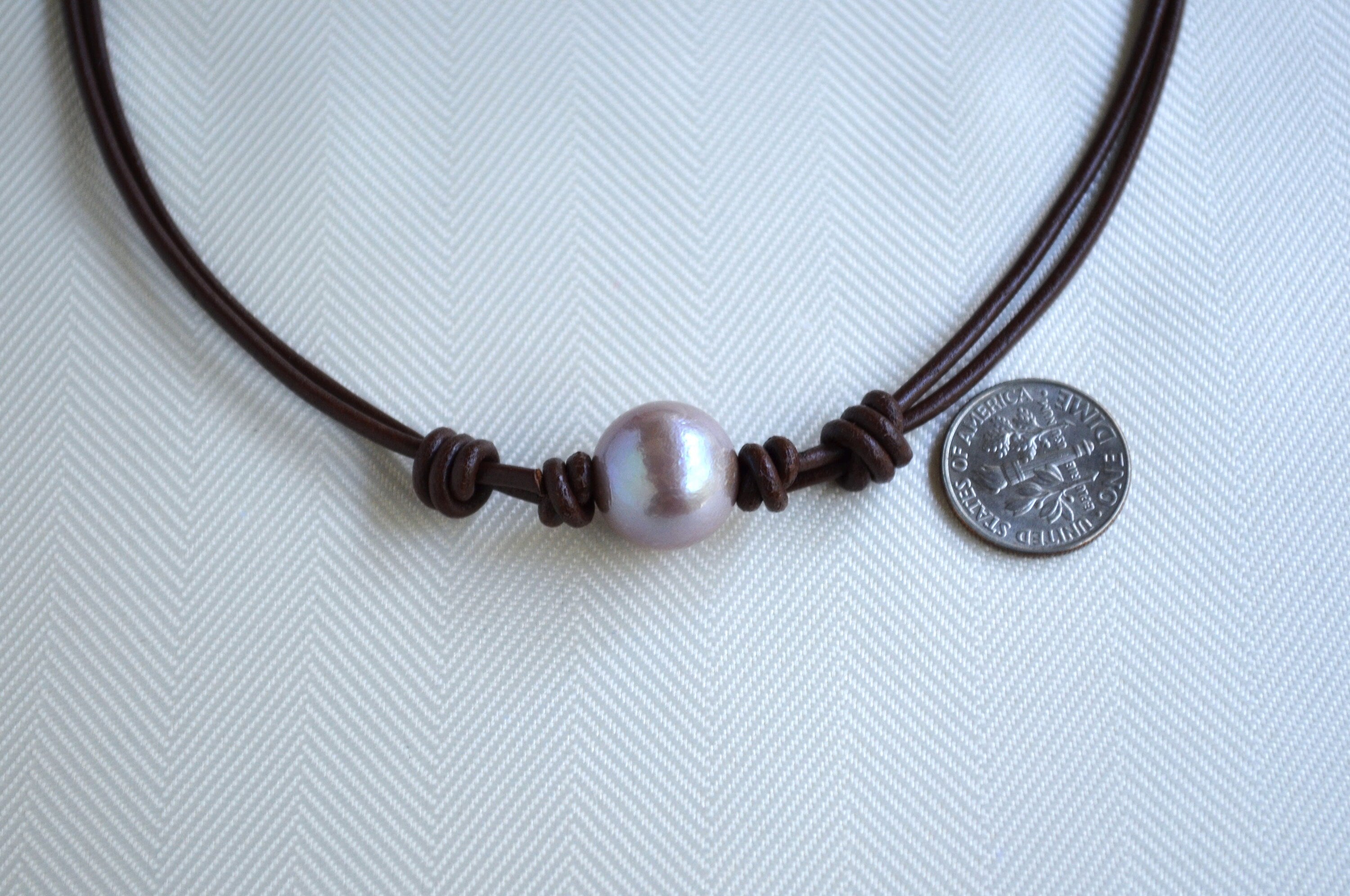 Edison Pearl Choker: Light Mauve Pearl on Greek Leather