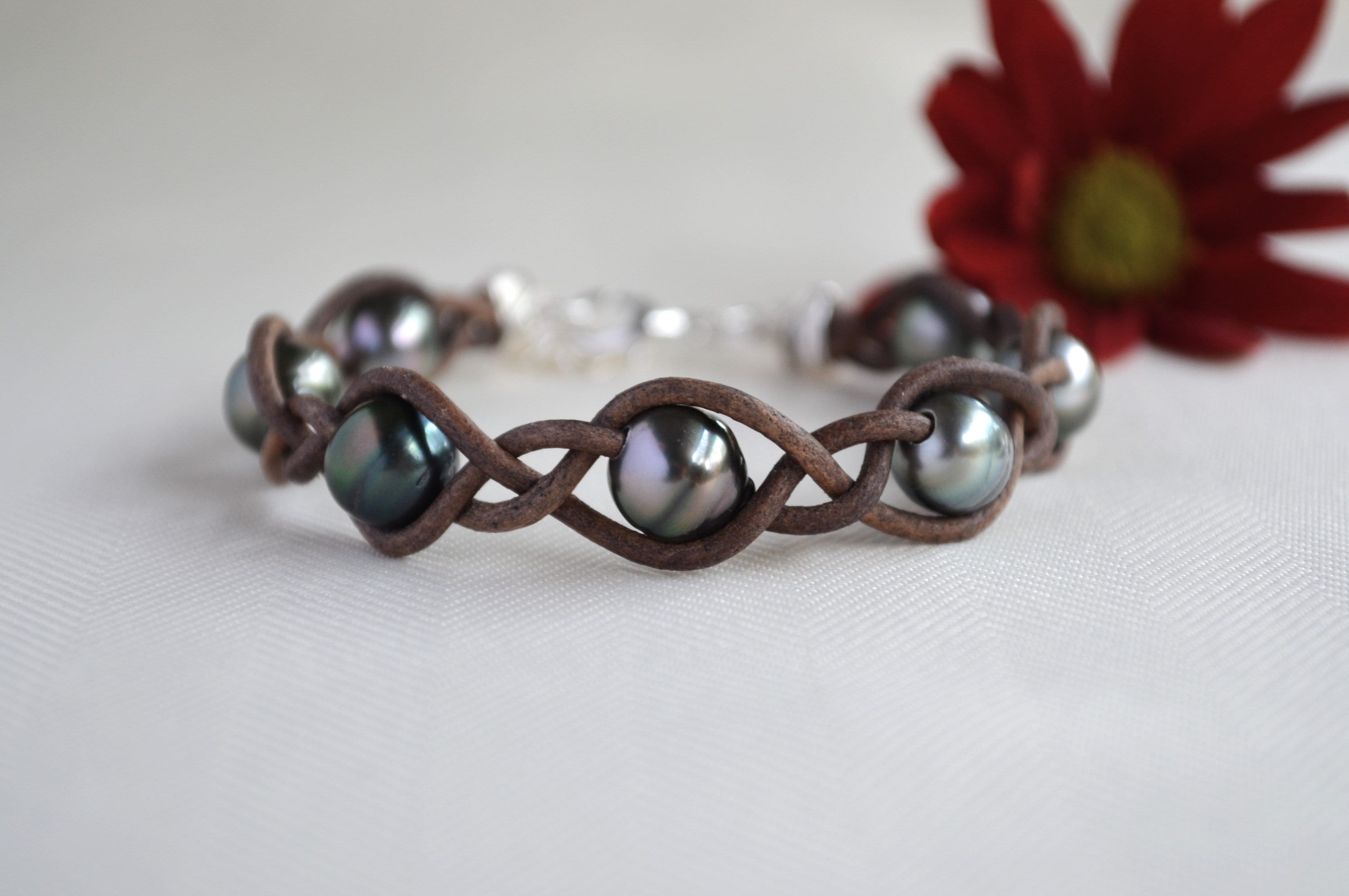 Tahitian Pearl Bracelet: Seven Dark Pearls on Brown Leather