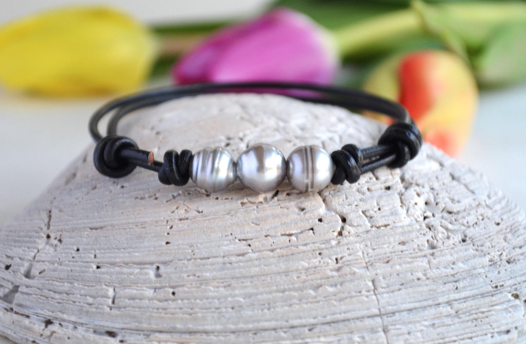 Tahitian Pearl Bracelet: Three Silver Pearls on Black Leather, Adjustable
