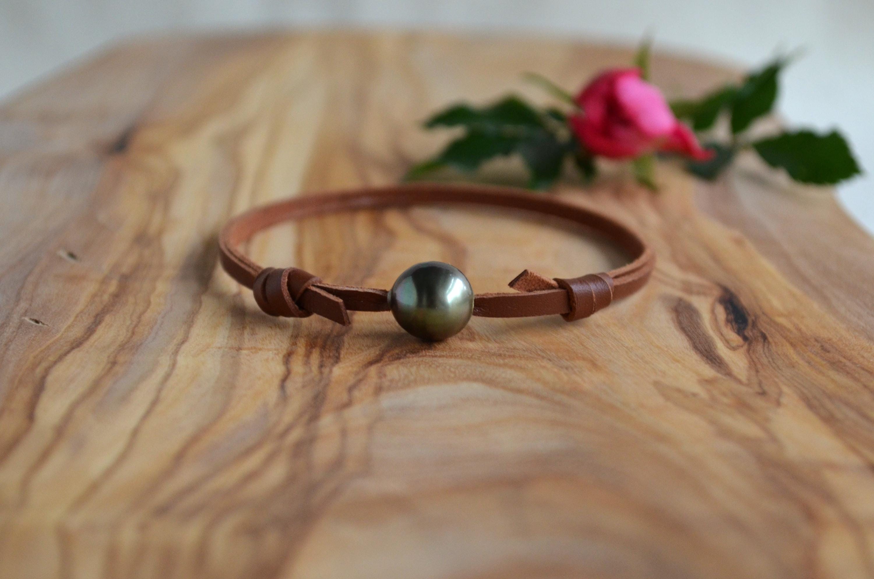 Adjustable Tahitian Pearl Bracelet: Australian Brown Leather Jewelry